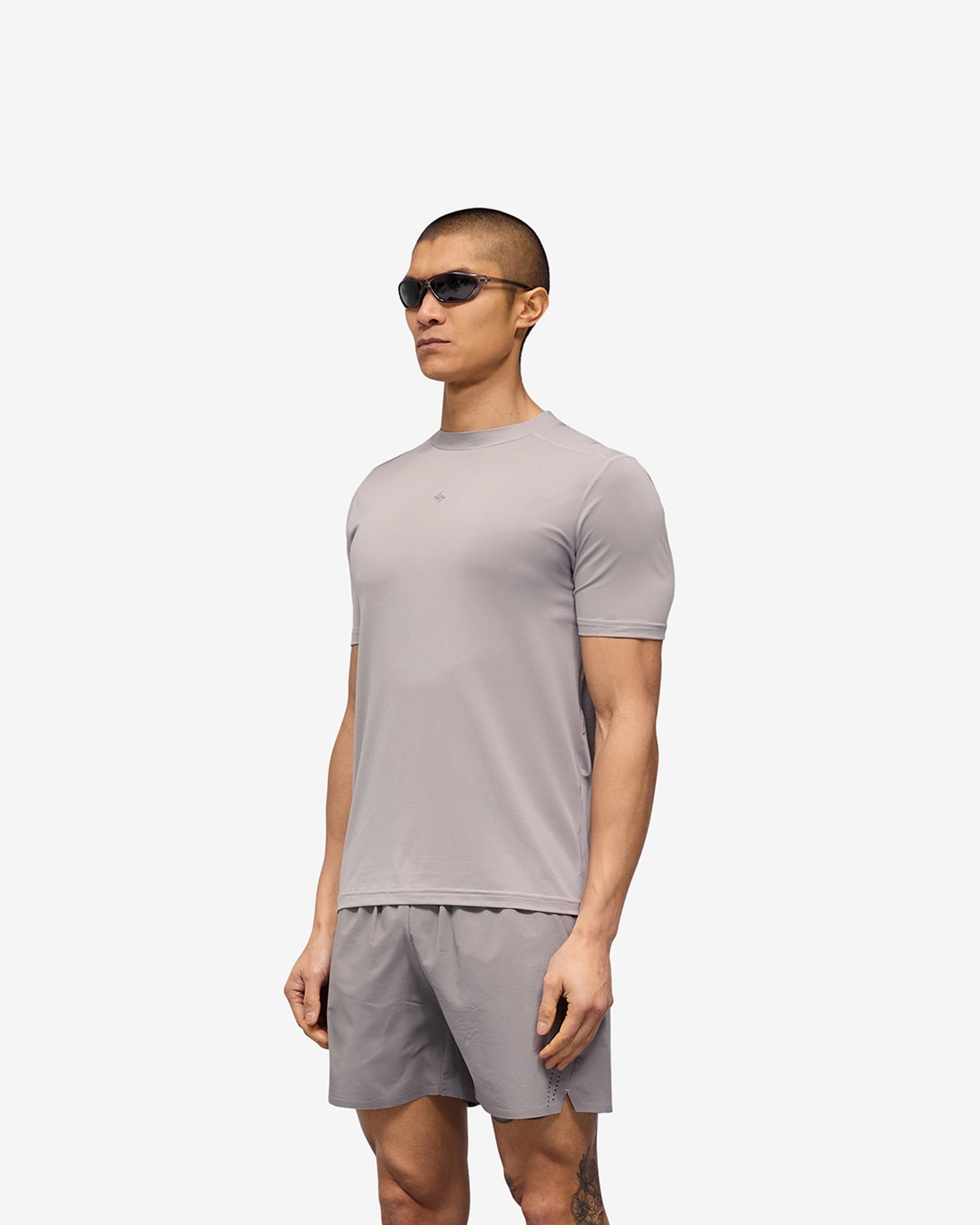 Classic Style Trend Elastic waist 247 Contour Run T-Shirt - Titanium