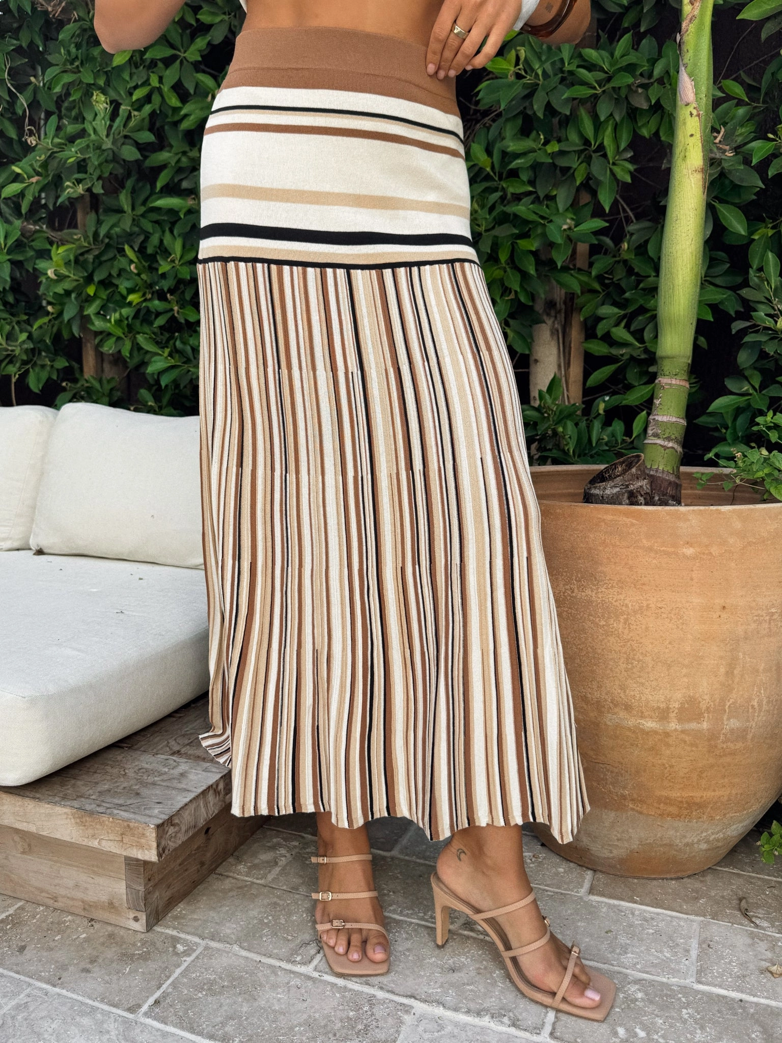 4 Way Stretch Panels Libra Stripe Knit Maxi Skirt Breathable Stretch Wear Body Aligned