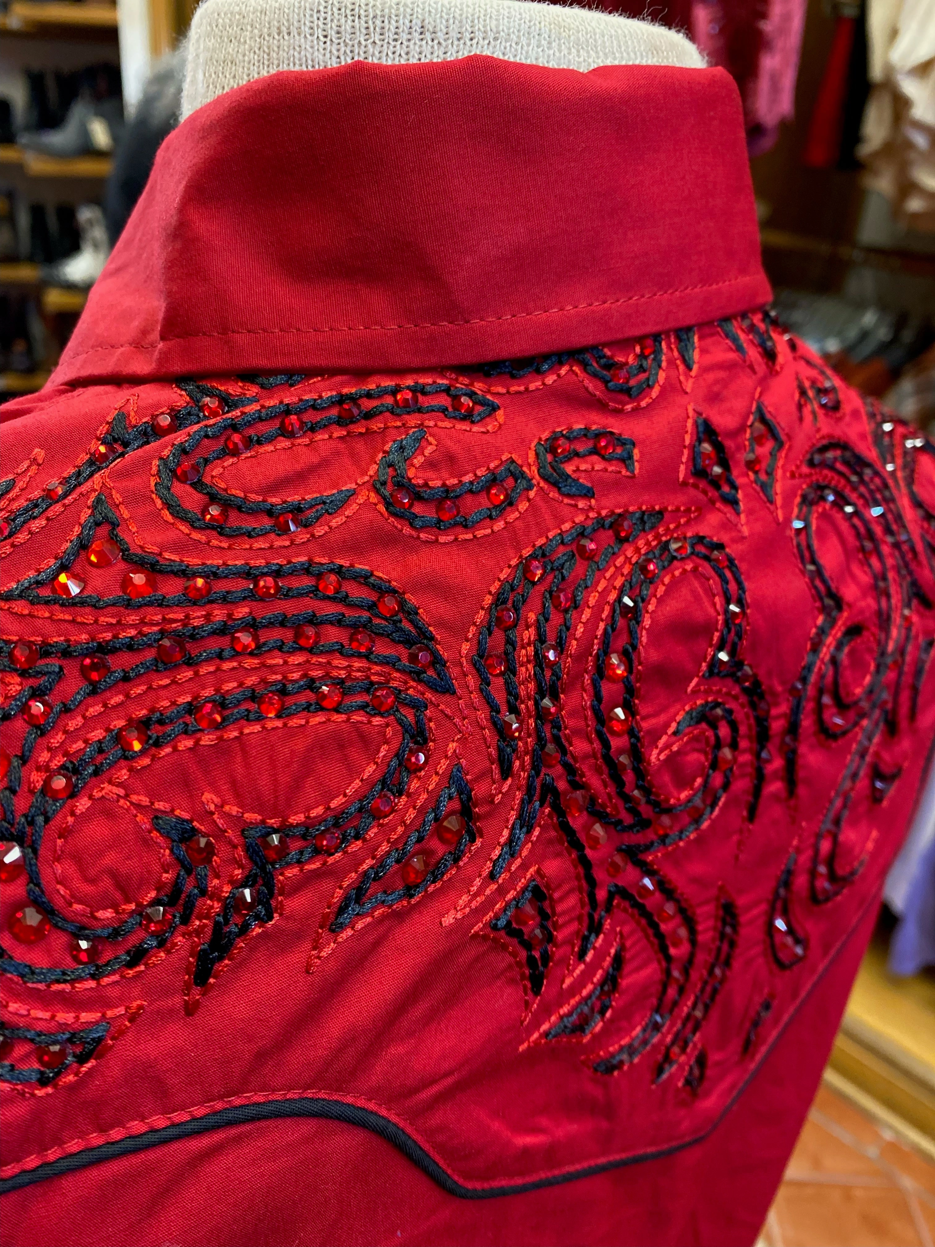 FlexFoamInserts ReinforcedHem RED Ladies Fancy Western Blouse w/ Embroidery & Crystal Accents