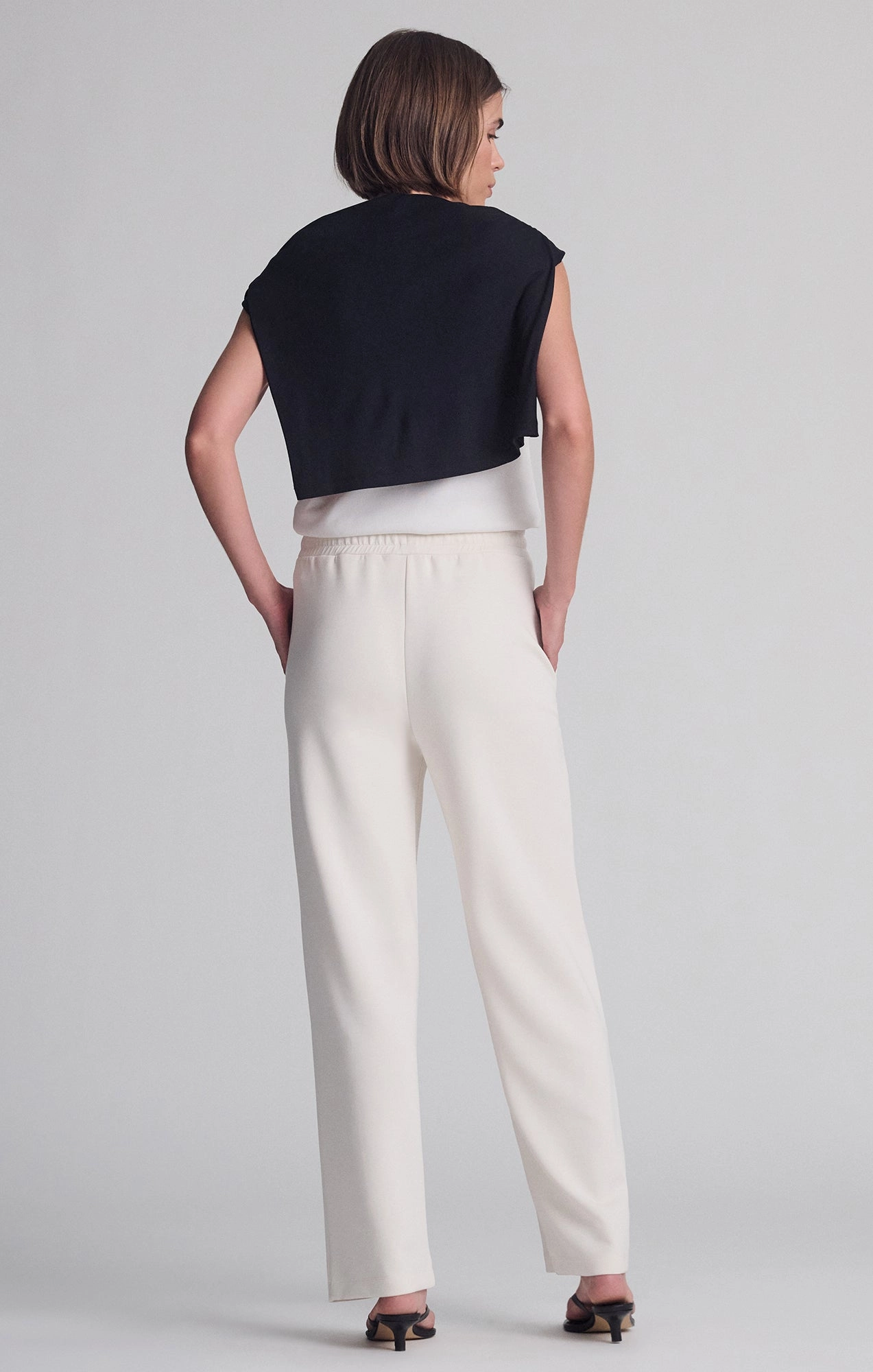 SPORTY LUXE TENCEL? PANTS IN COCONUT MILK HypoallergenicFabric Performance Wear