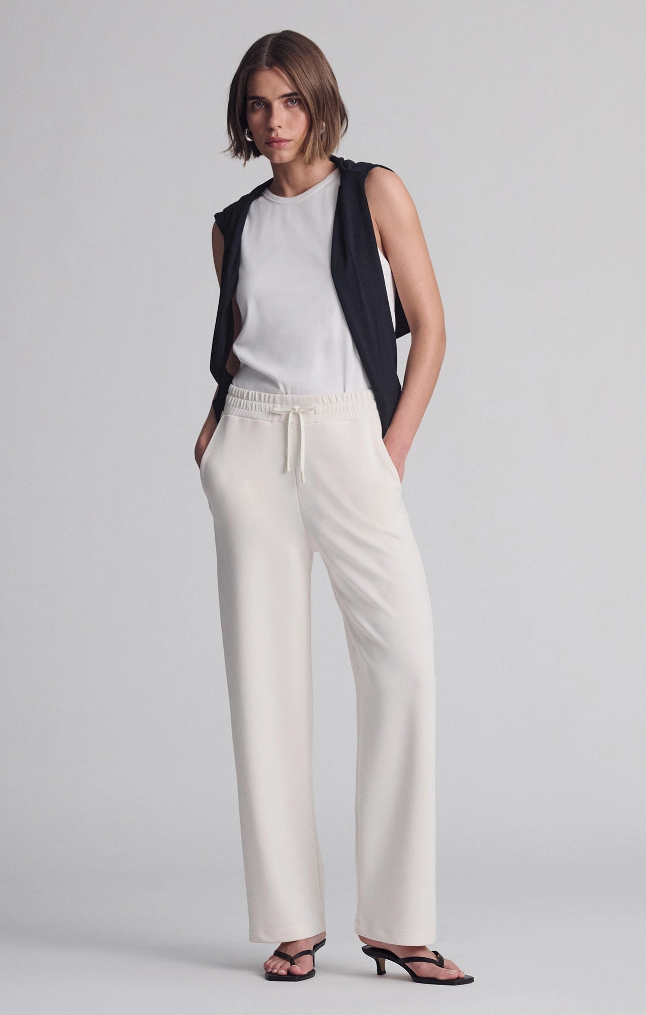SPORTY LUXE TENCEL? PANTS IN COCONUT MILK TaglessDesign