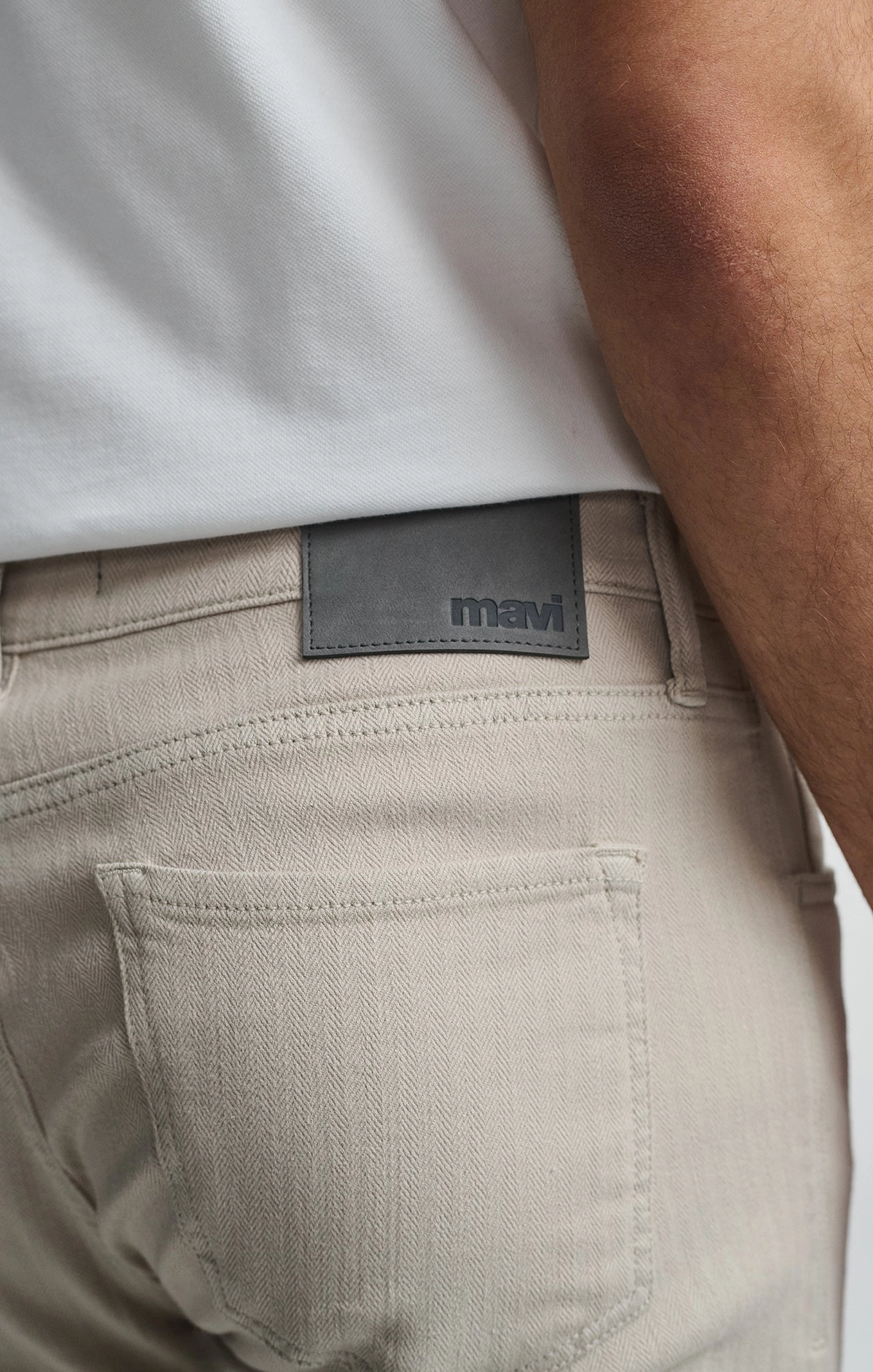 JAKE SLIM LEG IN OYSTER HERRINGBONE Boho chic