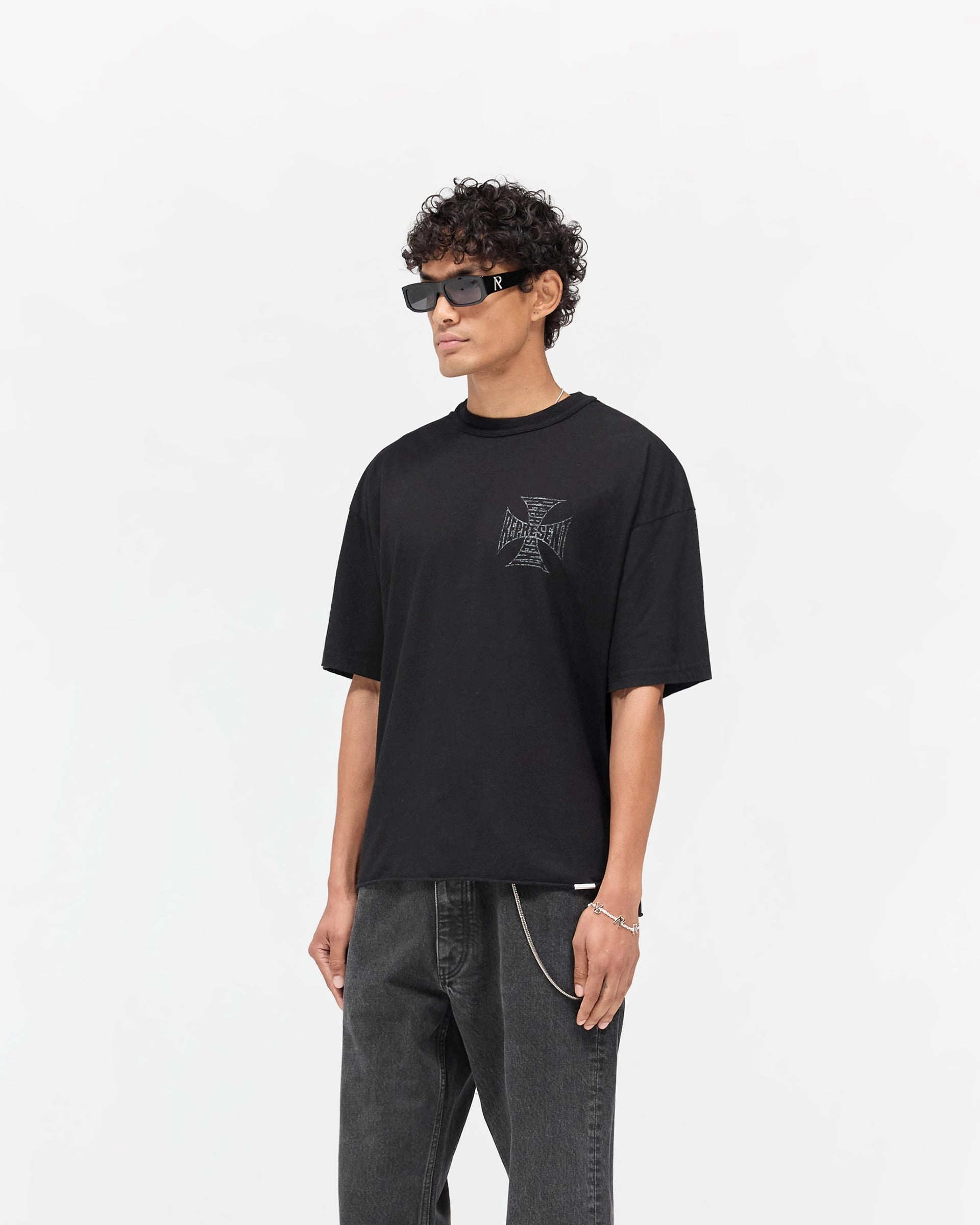 MH T-Shirt - Jet Black Classic and Comfy