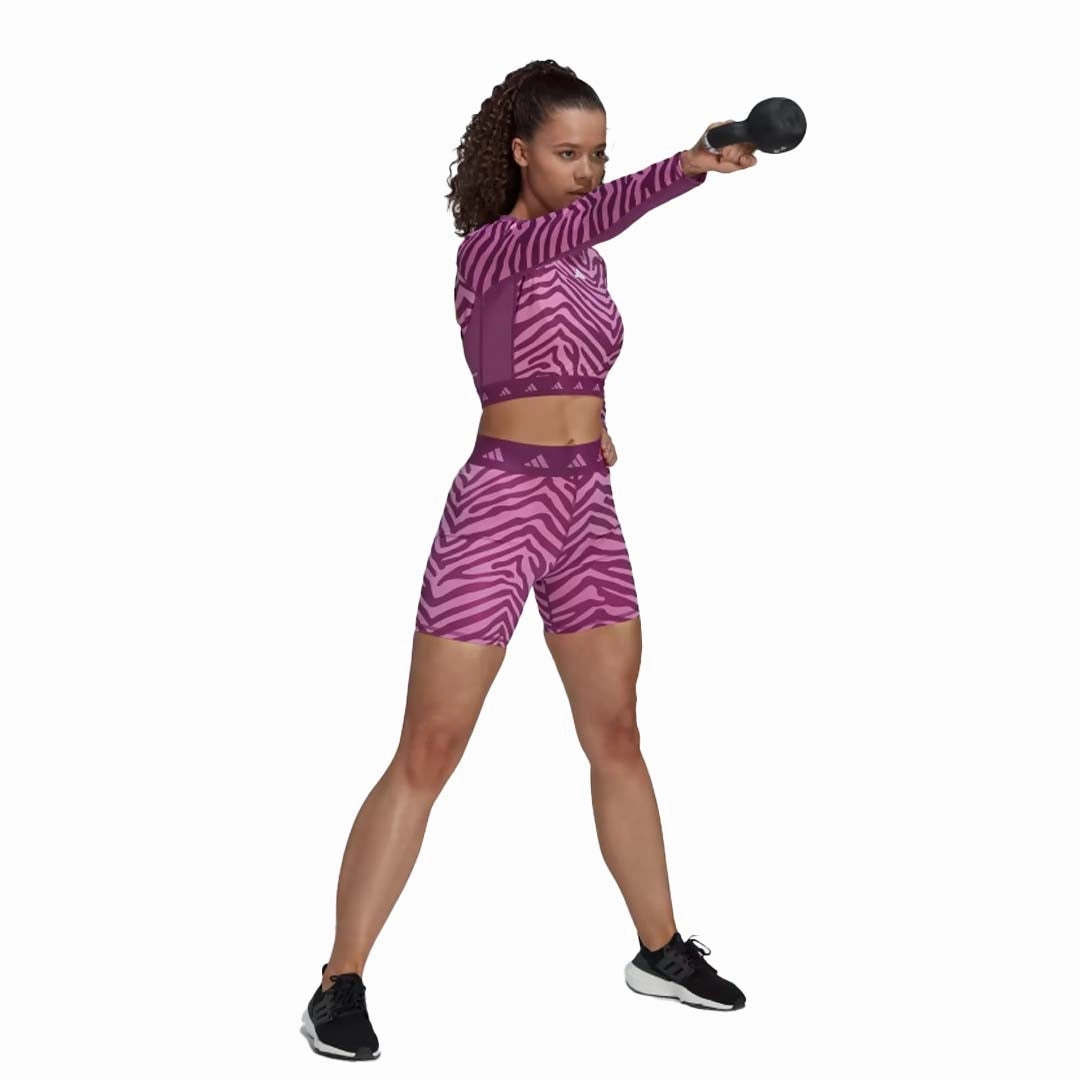 adidas - Women's Techfit Crop Long Sleeve Zebra T-Shirt (IB3610) Winter Fashion Windbreaker Style