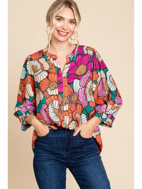Interlock Stitch Detail LaserCut Edges Bold Floral 3/4 Sleeve Top