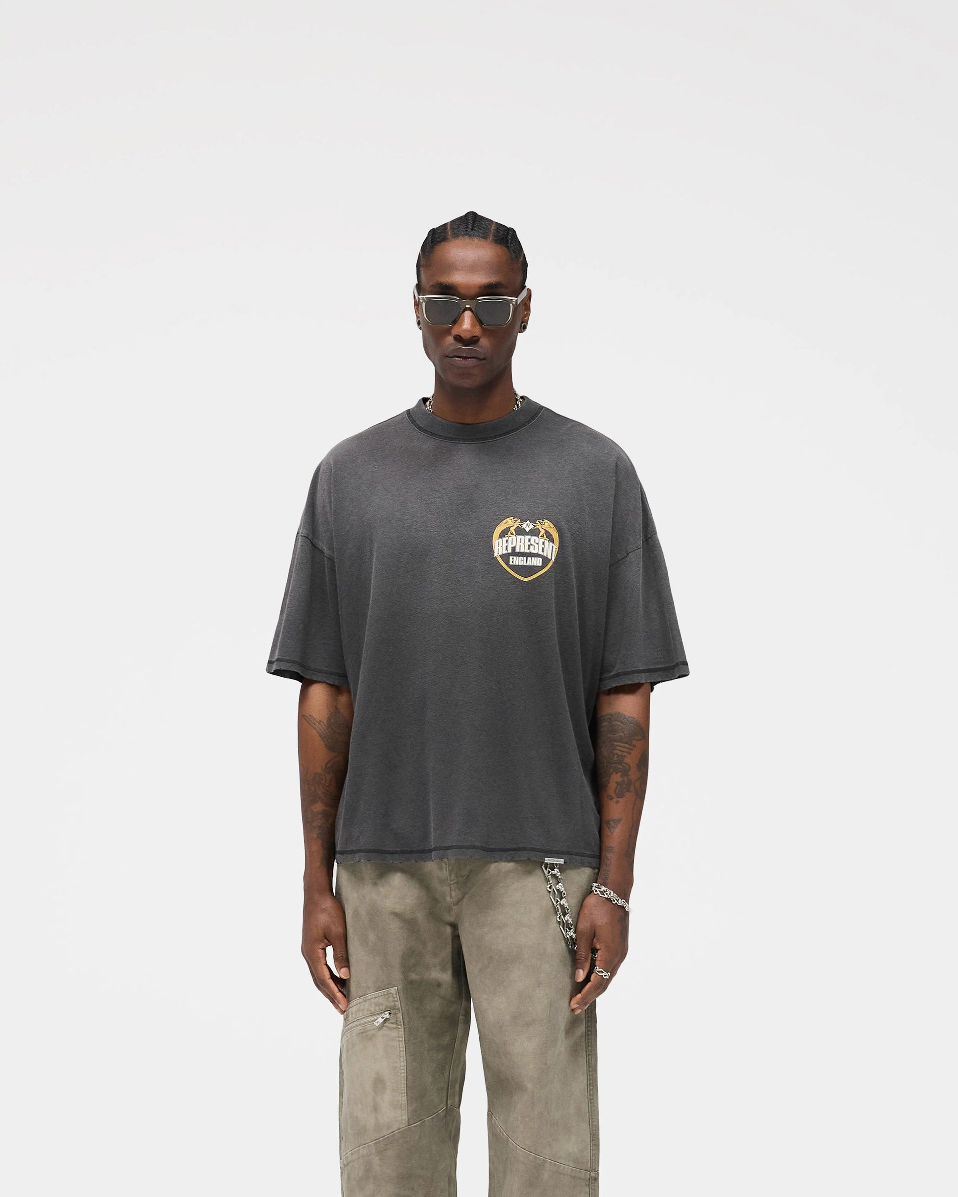 HighThreadCount Angel Border T-Shirt - Stained Black