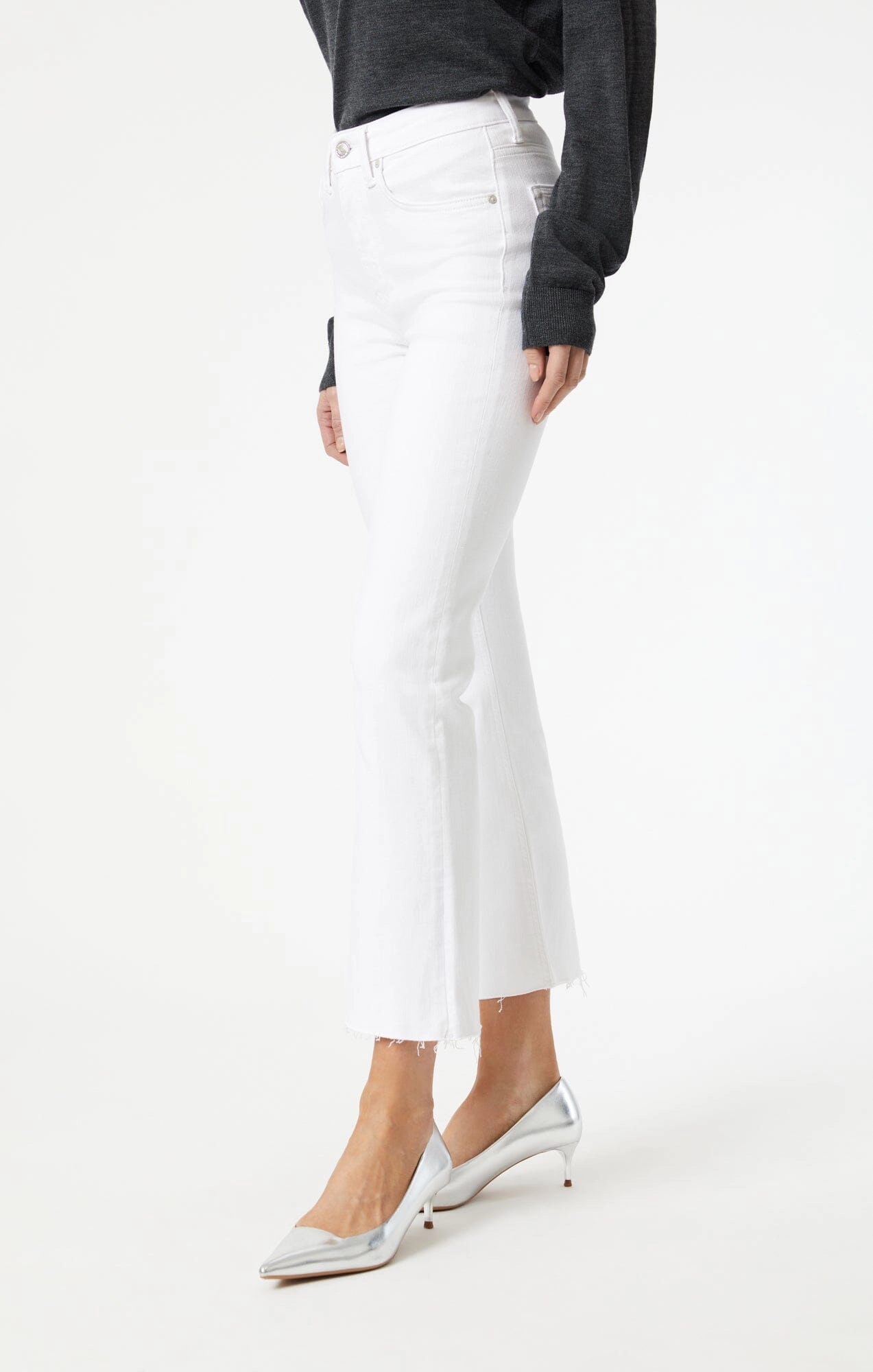 ANIKA CROP FLARE IN WHITE LA BLUE Trend Setter Vintage Lover