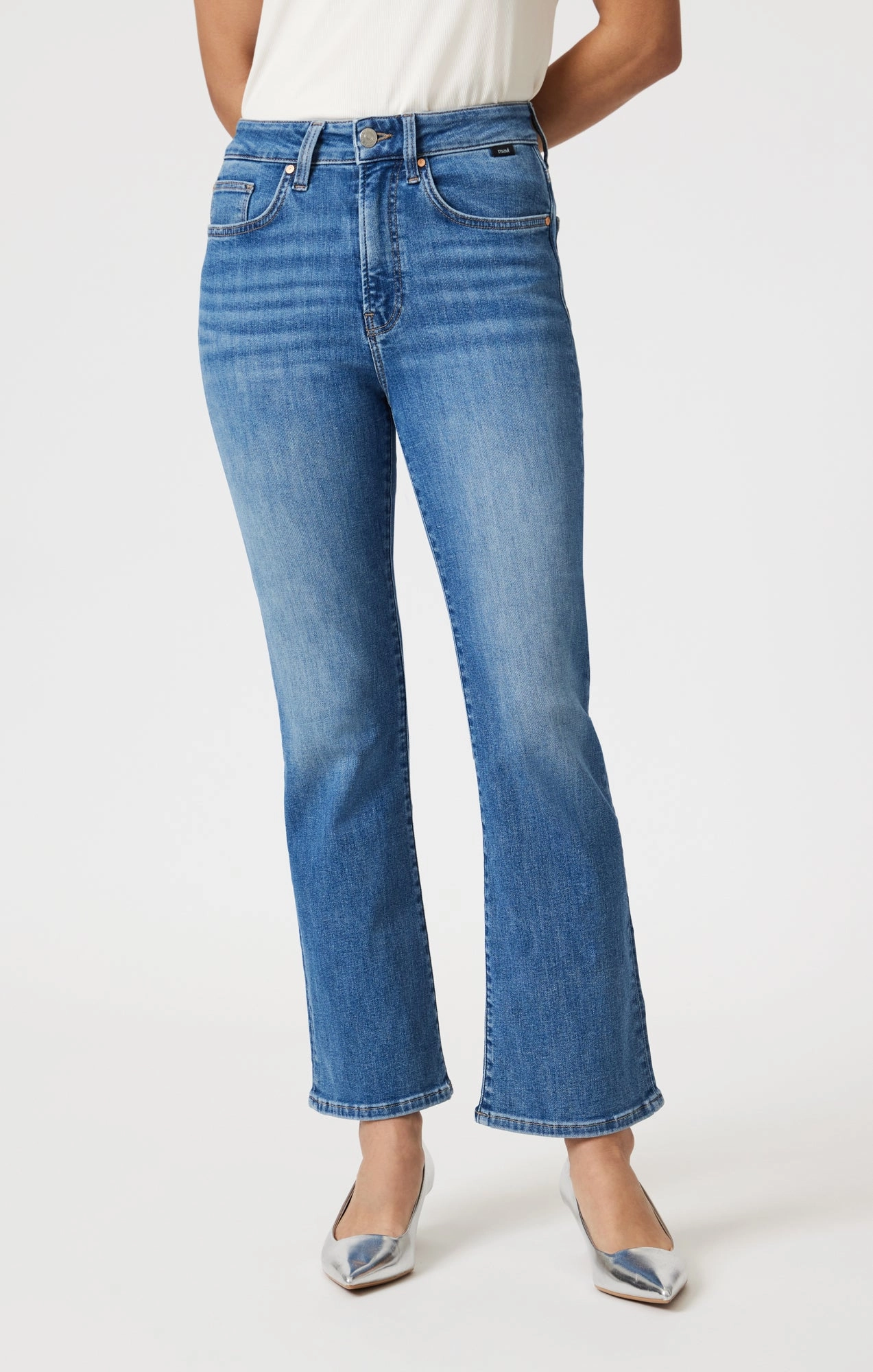 Classic Item ANIKA CROPPED FLARE IN MID BRUSHED FLEX BLUE