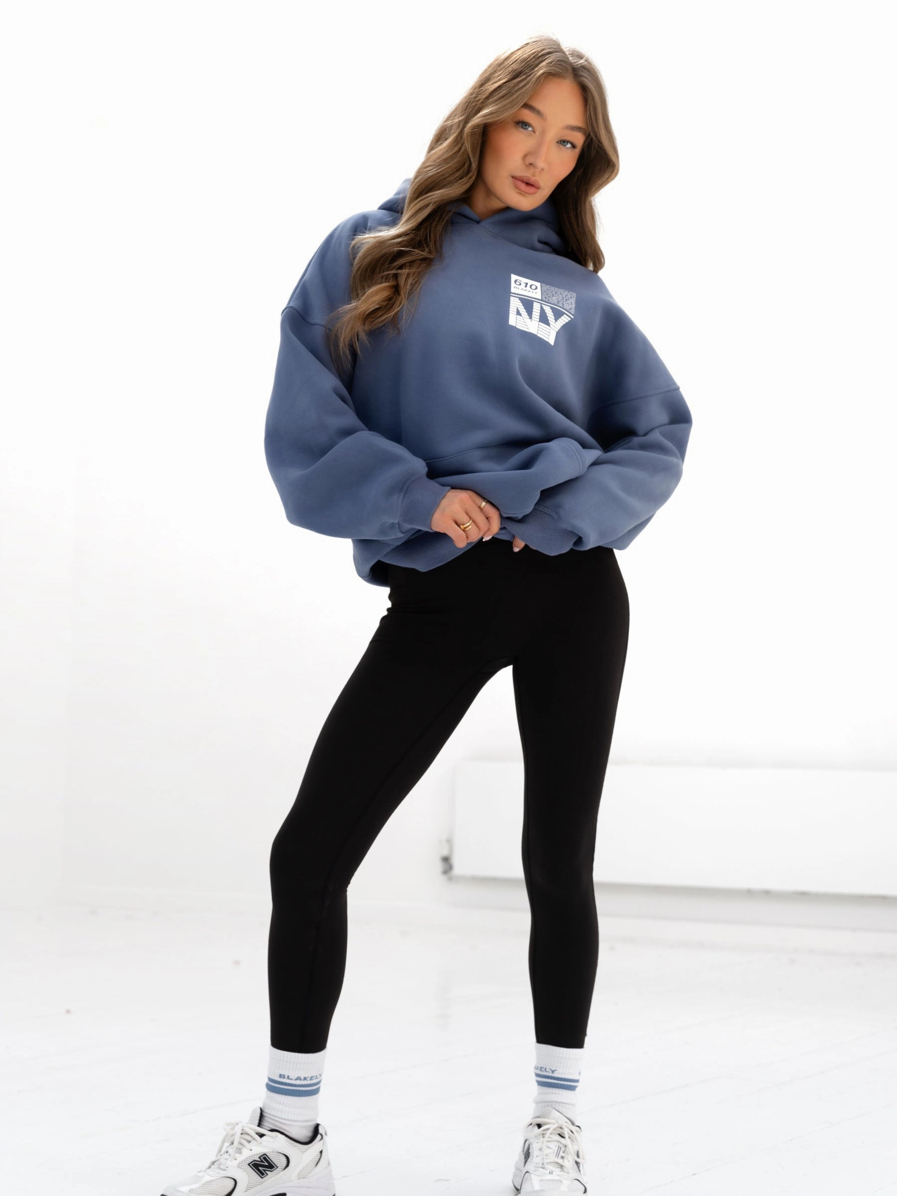 relaxed shape Brooklyn 610 Oversized Hoodie - Mid Blue