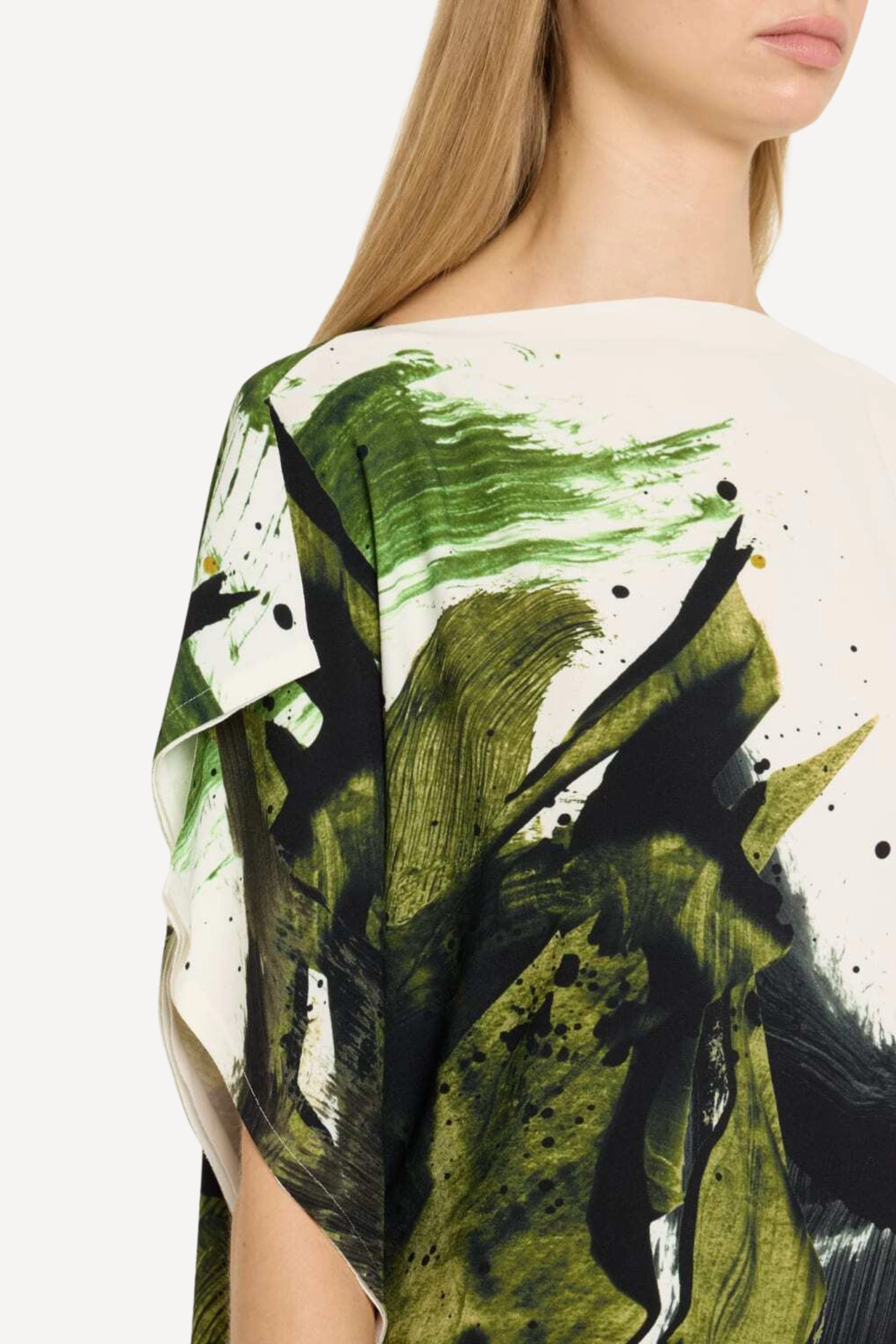ASYMMETRICAL BRUSHSTROKE PRINTED CREPE BOATNECK TOP Soft Brushed Lining Contrast Stitching