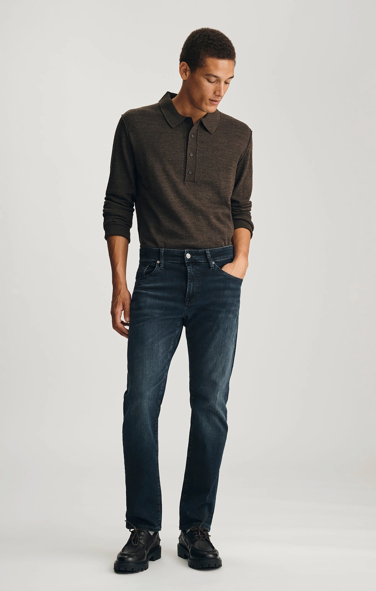 Practical Comfort ZACH STRAIGHT LEG IN MIDNIGHT ORGANIC VINTAGE