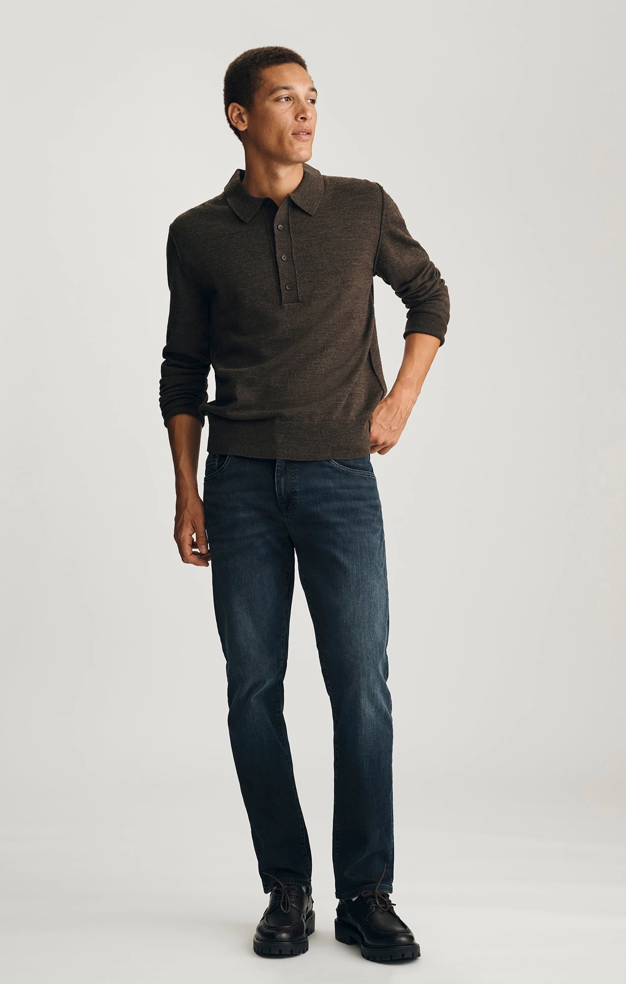 ZACH STRAIGHT LEG IN MIDNIGHT ORGANIC VINTAGE Low Impact Processing