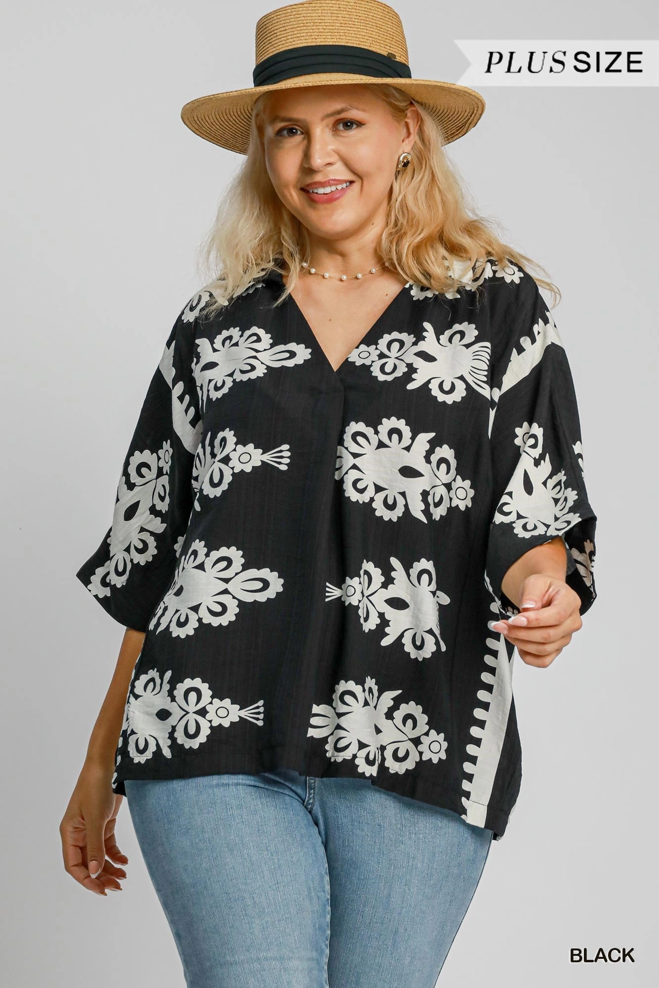 HypoallergenicConstruction Modern Polo Black & Cream Border Print Oversized Top