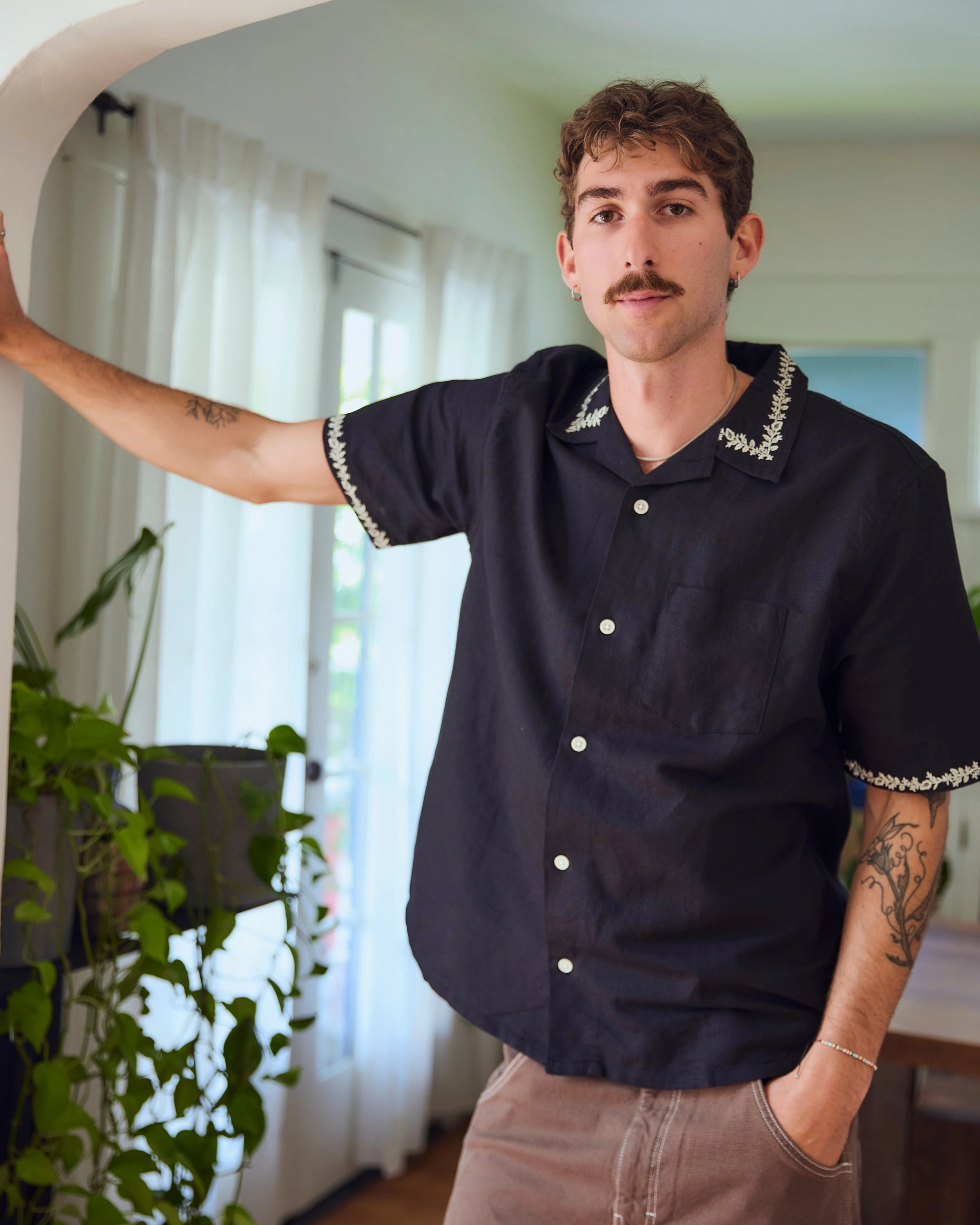 Black Elijah Embroidered Short Sleeve Shirt Linen Blend Fabric Sporty Blouse