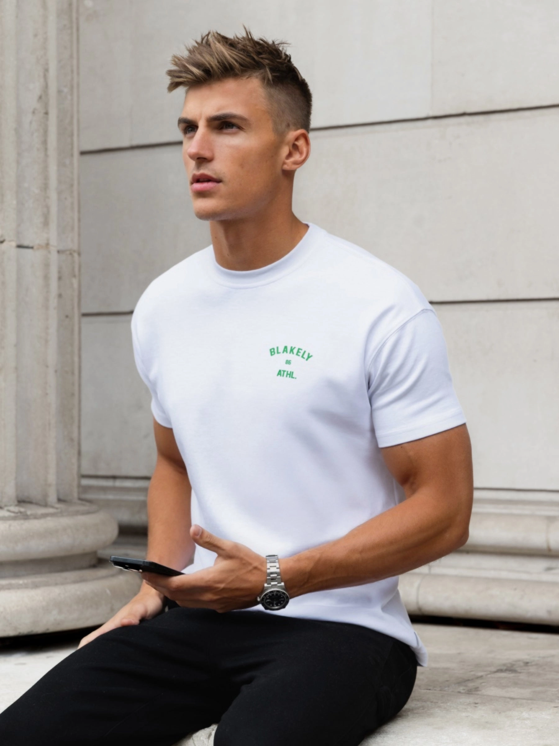 Niko Relaxed T-Shirt - White & Bold Green All-day Comfort