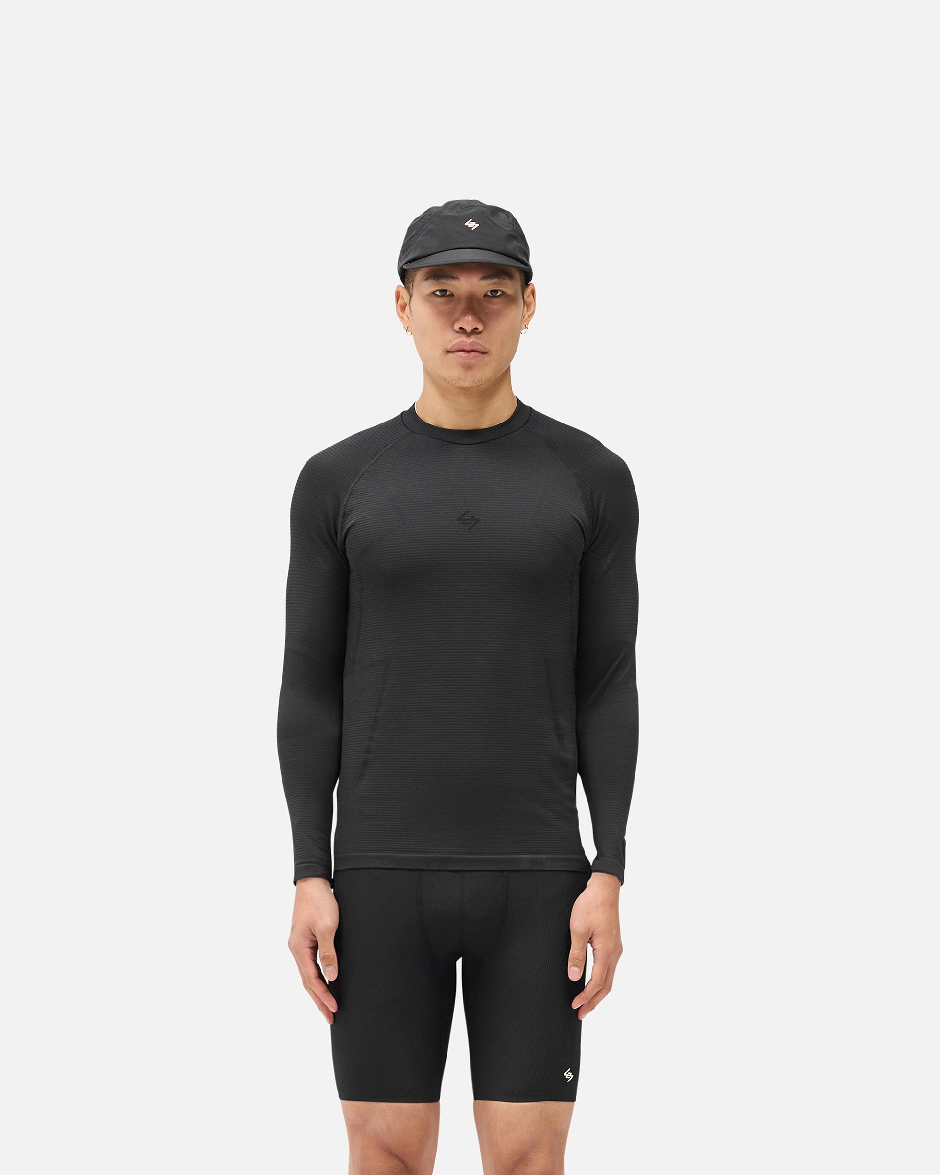 247 Uprising Long Sleeve Seamless T-Shirt - Black Cozy Wardrobe Christmas