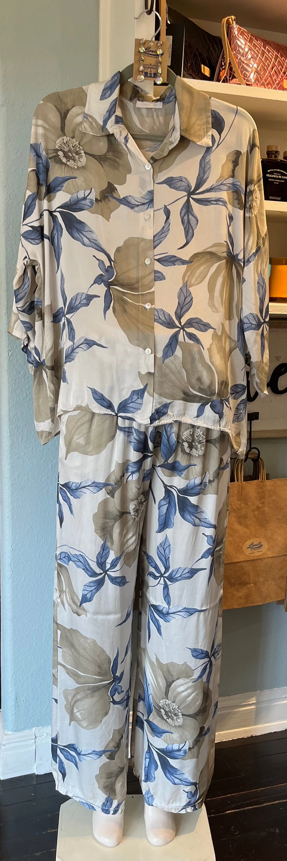 Poppy Floral Print Oversized Button Up Long Sleeve Top Classic Tank