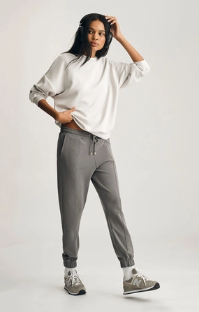 LUXE TOUCH TENCEL? SWEATPANTS IN GARGOYLE EcoFriendlyBlend Sport Performance Design