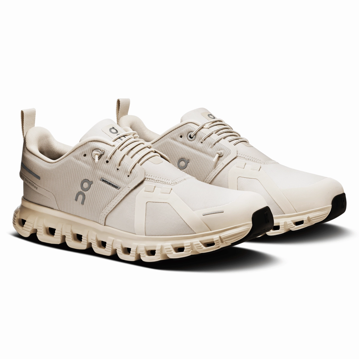 All Day Comfort Design ComfortCushion On Running Women's Cloud 6 Waterproof Pearl/Cream