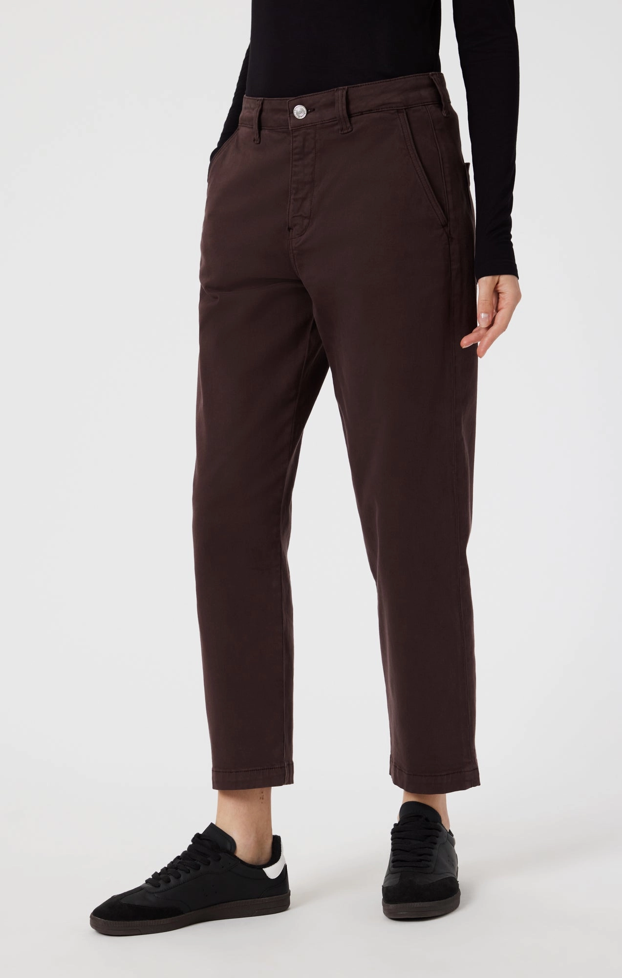 LAUREN STRAIGHT CHINO IN CURRANT CASUAL TWILL Snug Waist Body Shape
