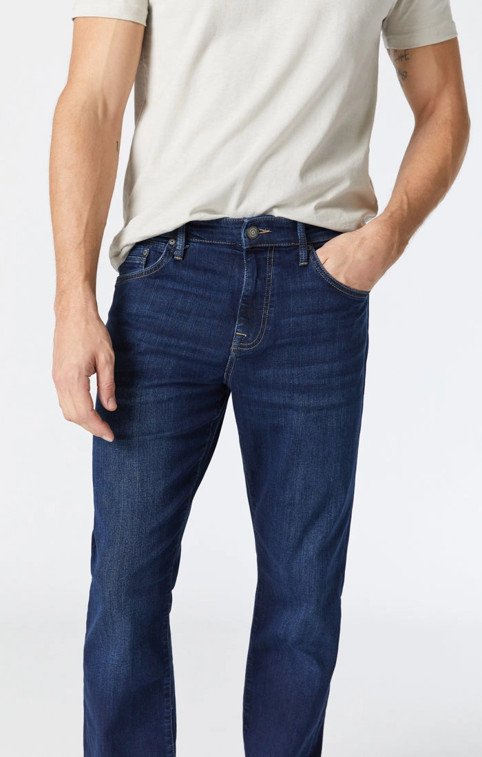 Winter Warmth Student Outfit Textured MATT RELAXED STRAIGHT LEG IN DEEP BRUSHED WILLIAMSBURG