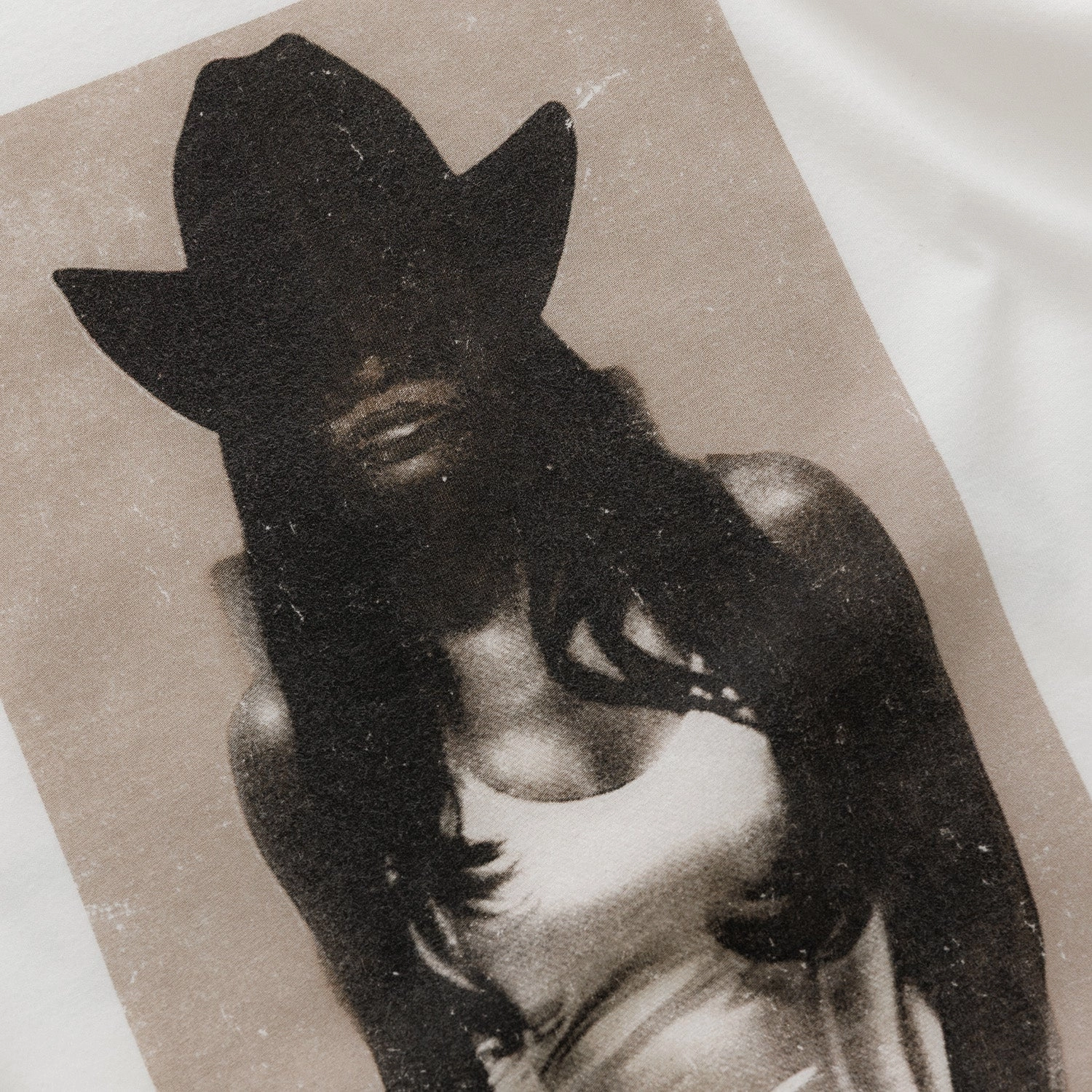 Duke Cowgirl Vintage White T-Shirt safe for skin