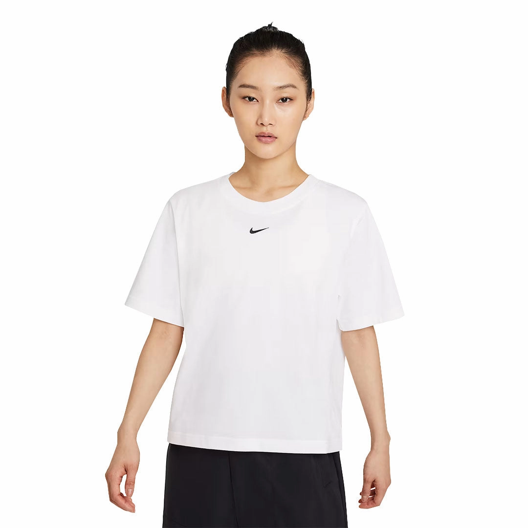 High Collar Design Non Restrictive Cut Nike - Women's NSW Essential Boxy Short Sleeve T-Shirt (DD1237 100)
