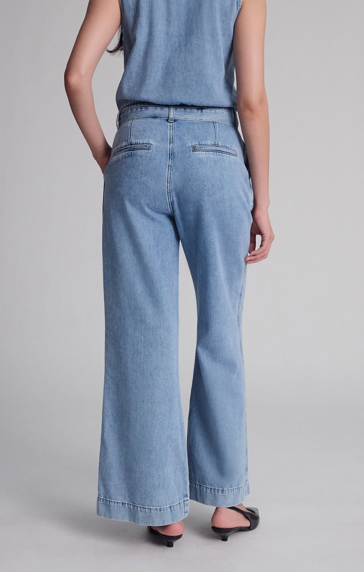 ELARA JUMPSUIT IN LIGHT WELL BLUE Modern Minimalist Stretch