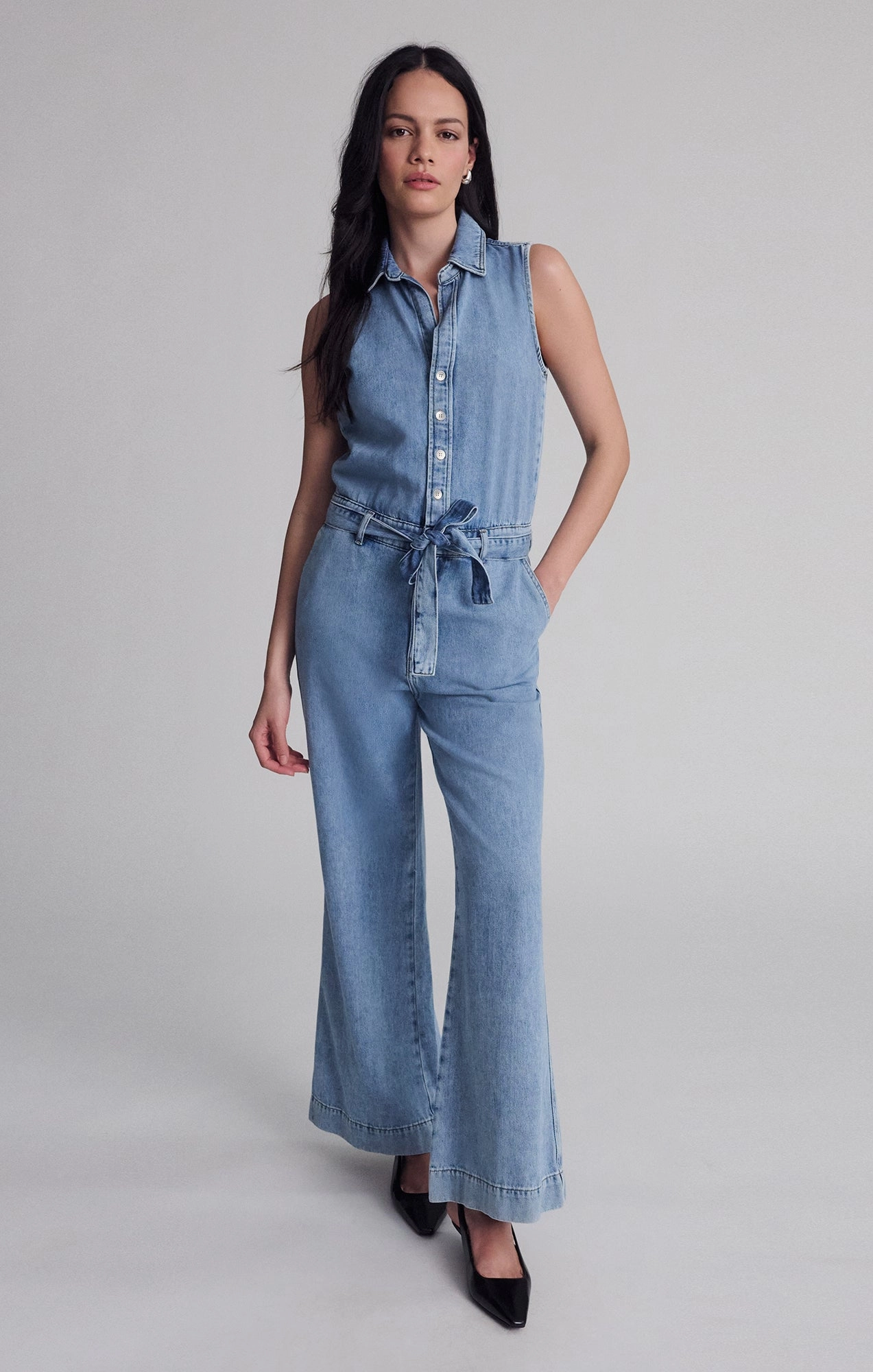 ELARA JUMPSUIT IN LIGHT WELL BLUE Street Cool