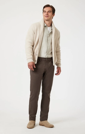 Training Comfort MARCUS SLIM STRAIGHT LEG IN OAK LUXE TWILL