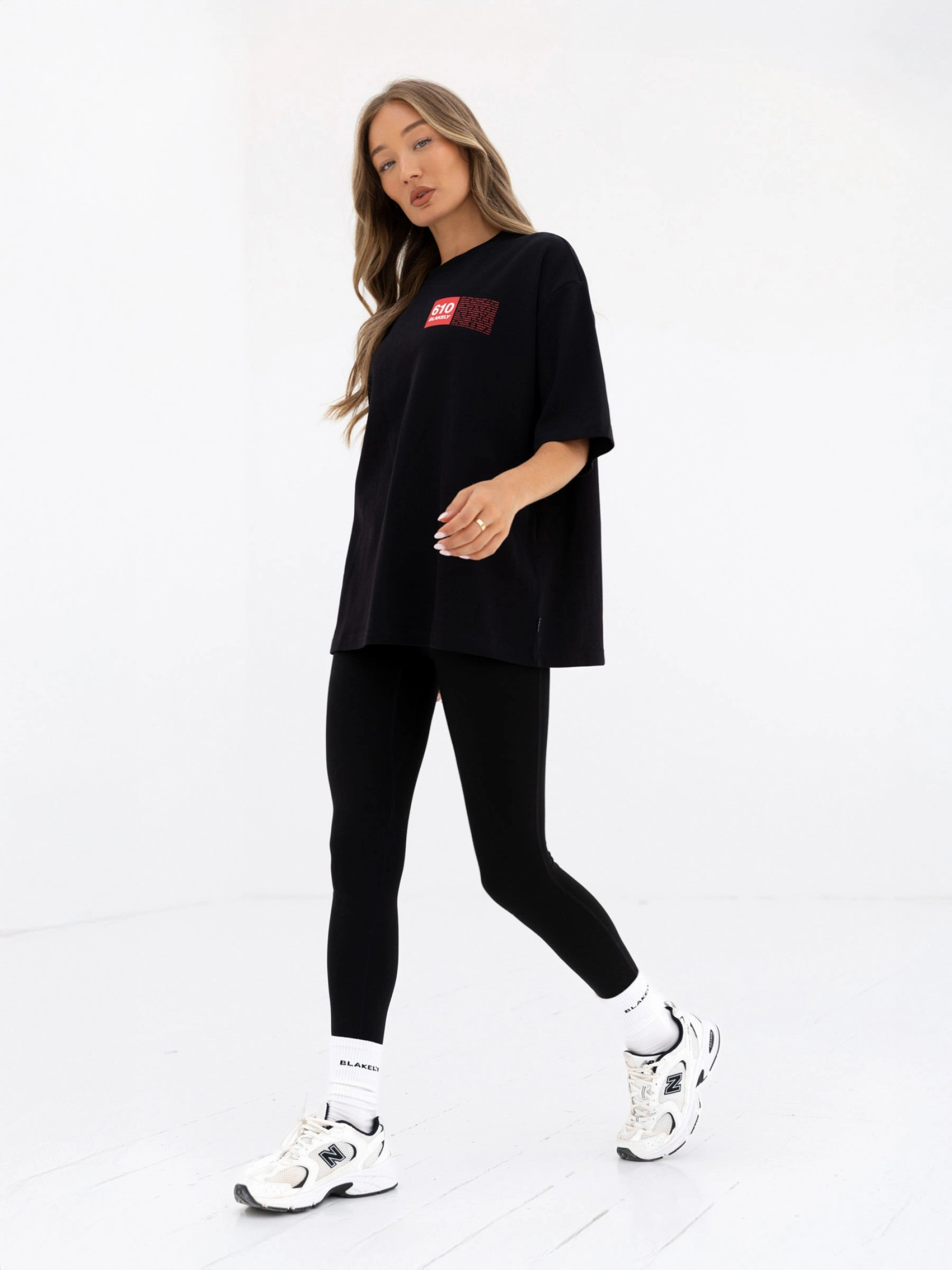 Tribeca 610 Ultra Oversized T-Shirt - Black Cozy Comfort Design Soft Touch Texture