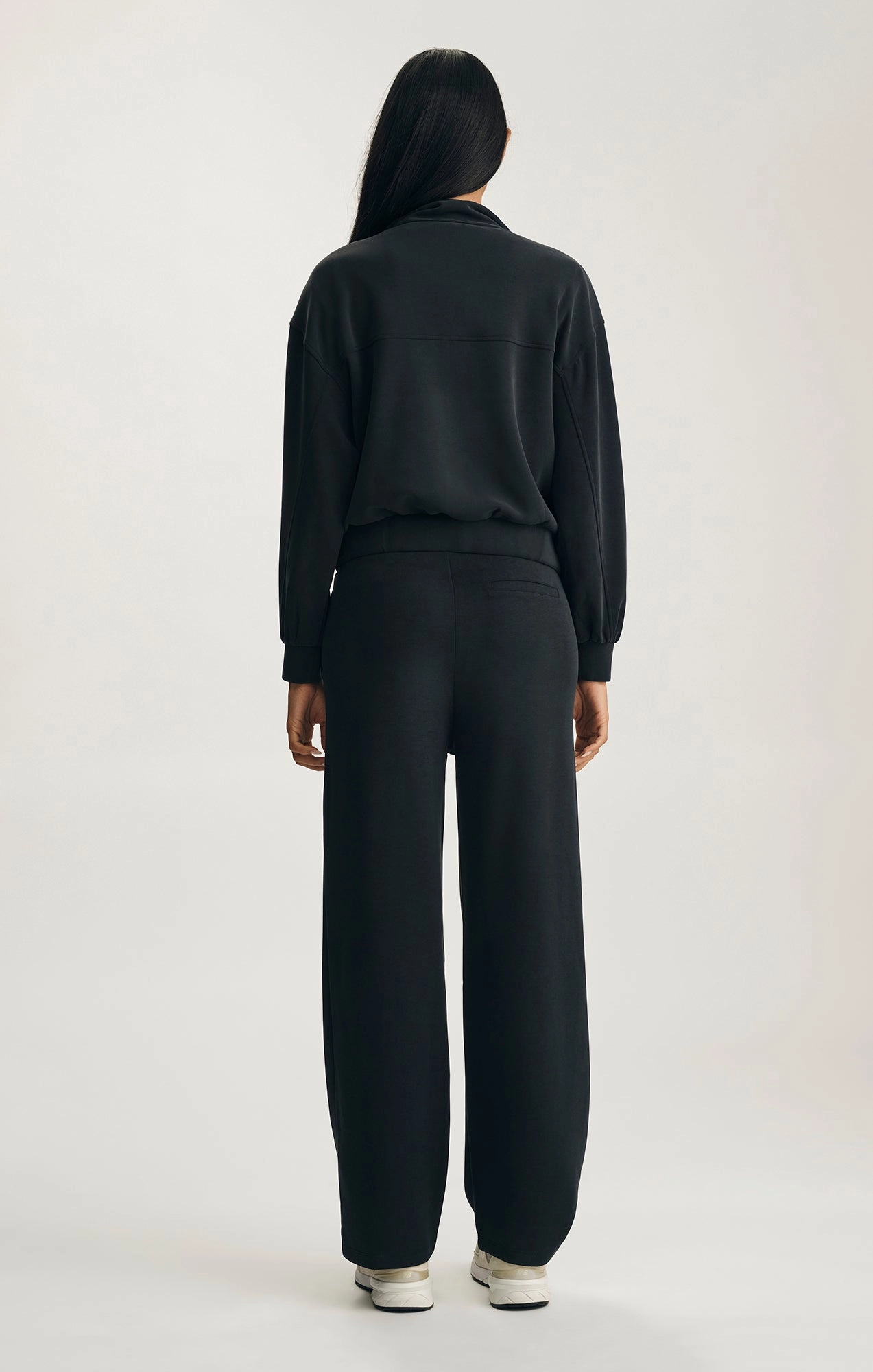 SPORTY LUXE TENCEL? PANTS IN BLACK Comfy Wardrobe LightweightInsulation