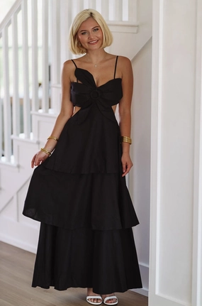Flower on Top Maxi Dress - Black LightweightMaterial
