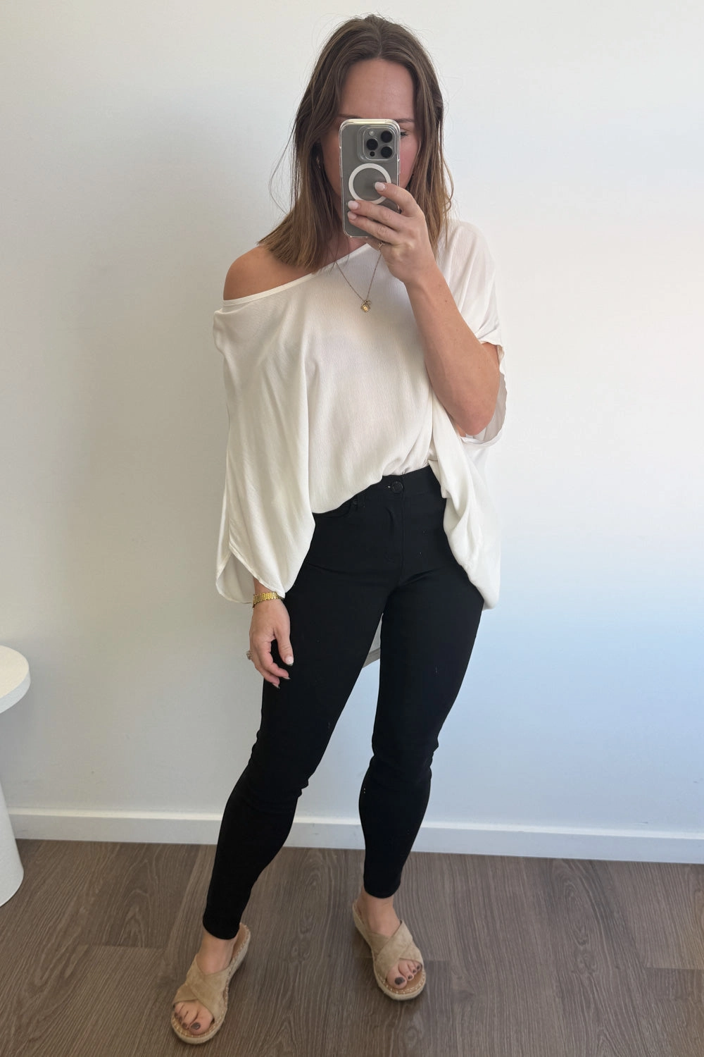 Comfortable Leg Back pockets Alexa Pants Petite