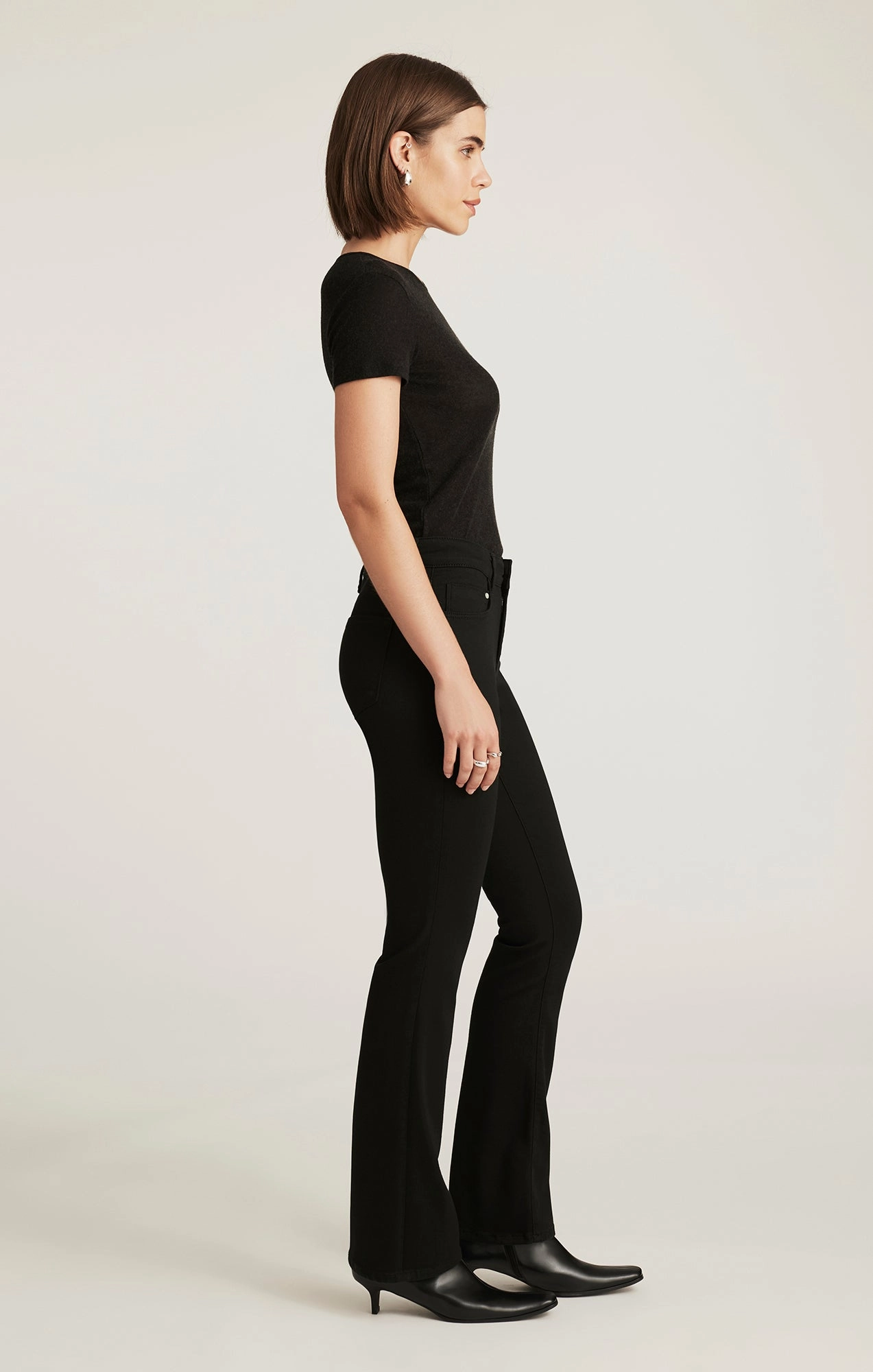 MOLLY BOOTCUT IN BLACK SUPERSOFT Couple Look Modern