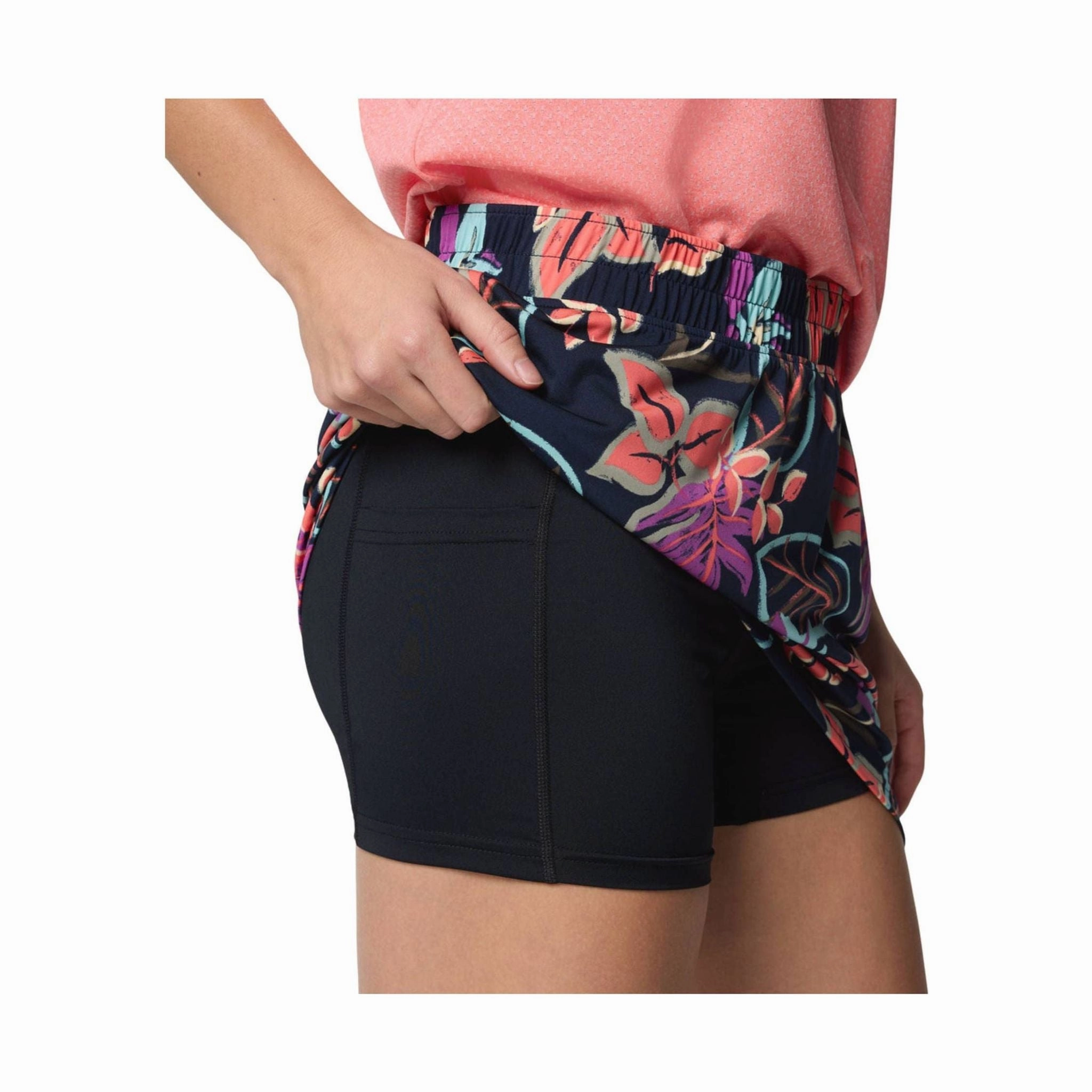 Columbia Women's Chill River Printed Skort - Hot Coral Mood Outfitboard Sleek Comfort