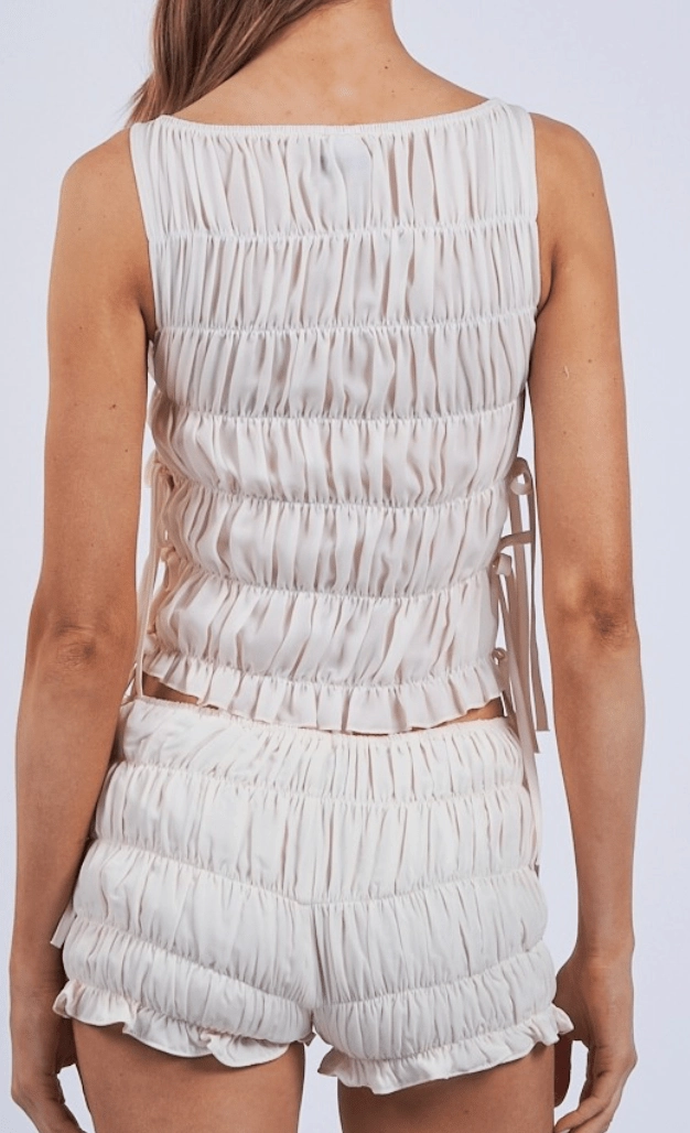 Lightweight Material AntiStaticFabric Hamptons and Beyond Top - Ivory