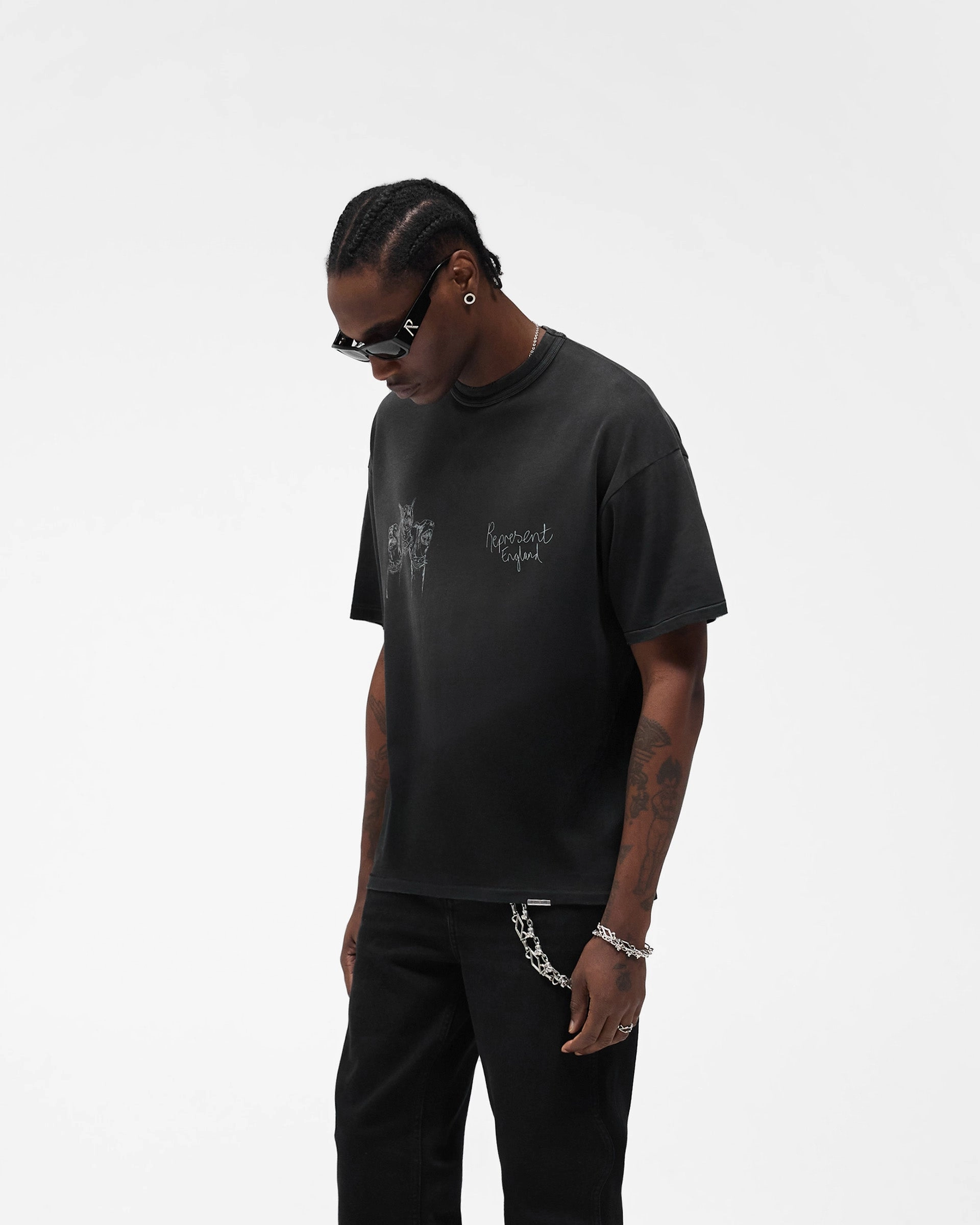 Hand Drawn Thoroughbred T-Shirt - Aged Black Durable Stitching Seasonal Outfit