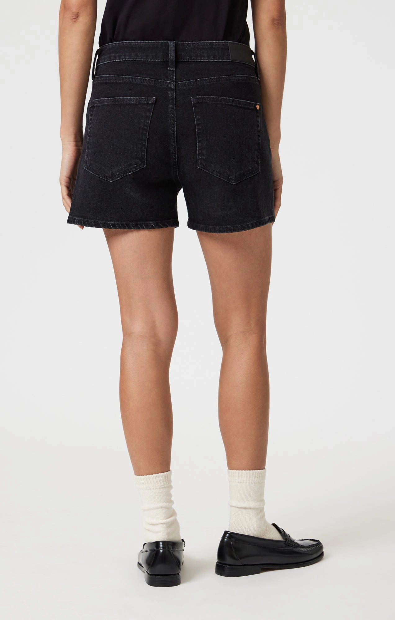 HEIDI SHORTS IN DARK SMOKE 90'S relaxed shape
