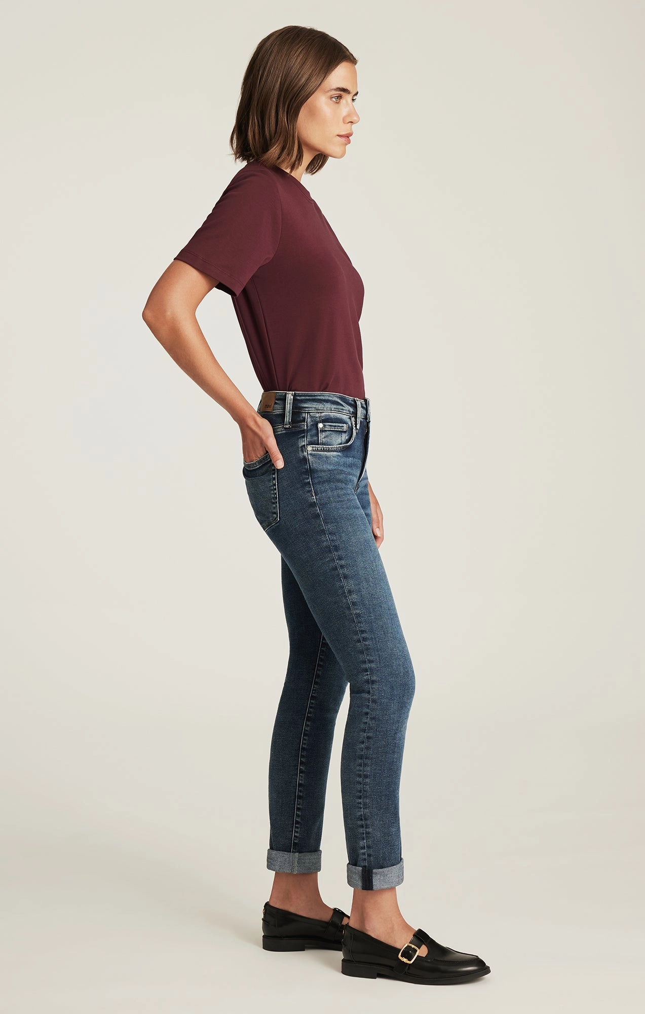 KATHLEEN SLIM BOYFRIEND IN USED BRUSHED FEATHER BLUE Relaxed Style Bold Stretch Classic Wear