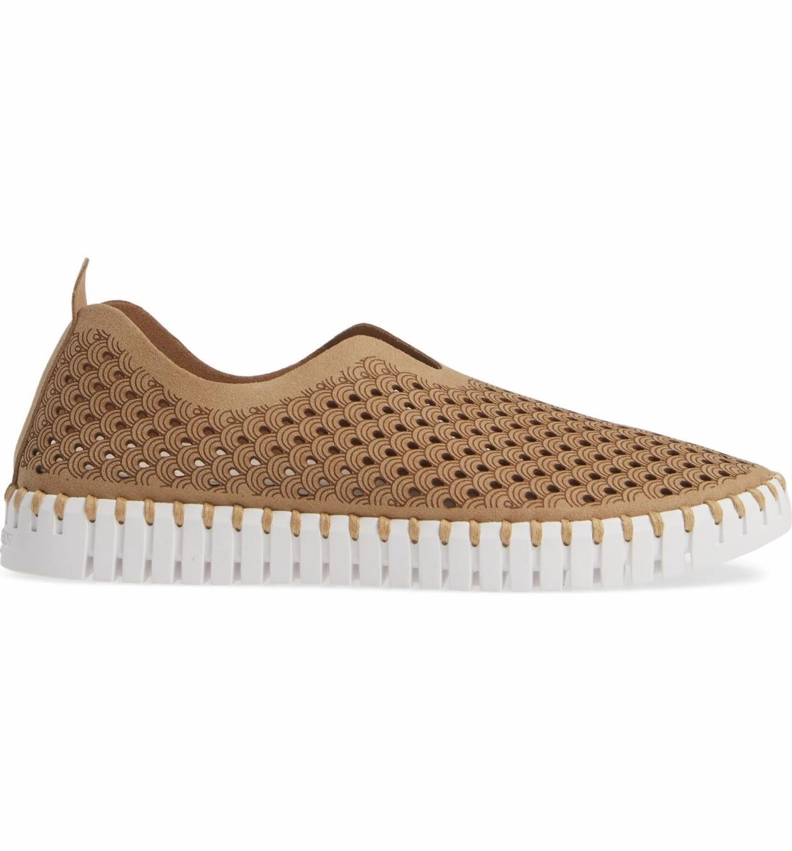 Grip tech Ilse Jacobsen Women's Tulip 139 Latte Perforated