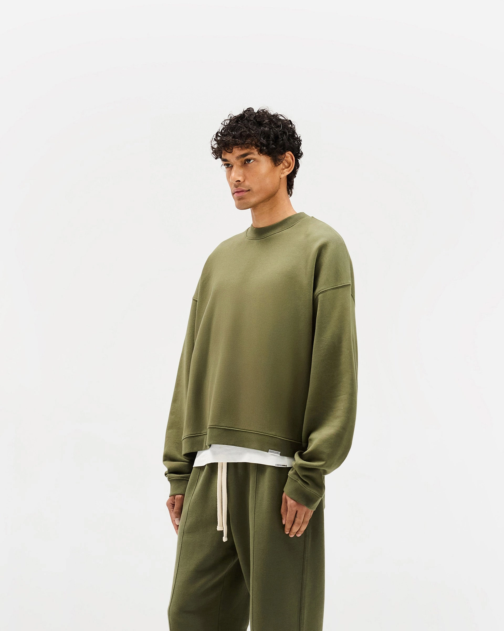 Initial Boxy Sweater - Army Green Antibacterial Finish