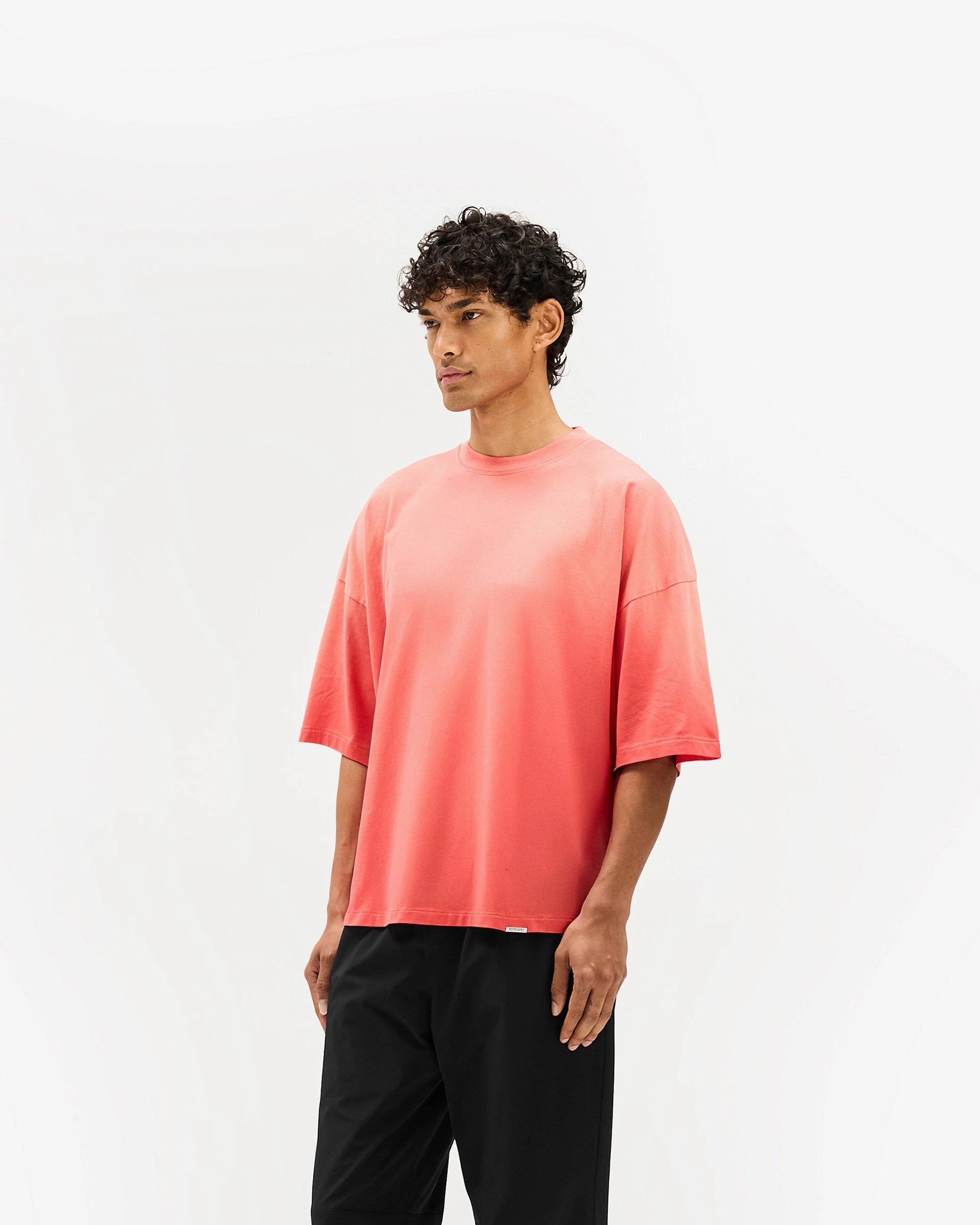 Minimalist Aesthetic Initial Boxy T-Shirt - Vintage Red