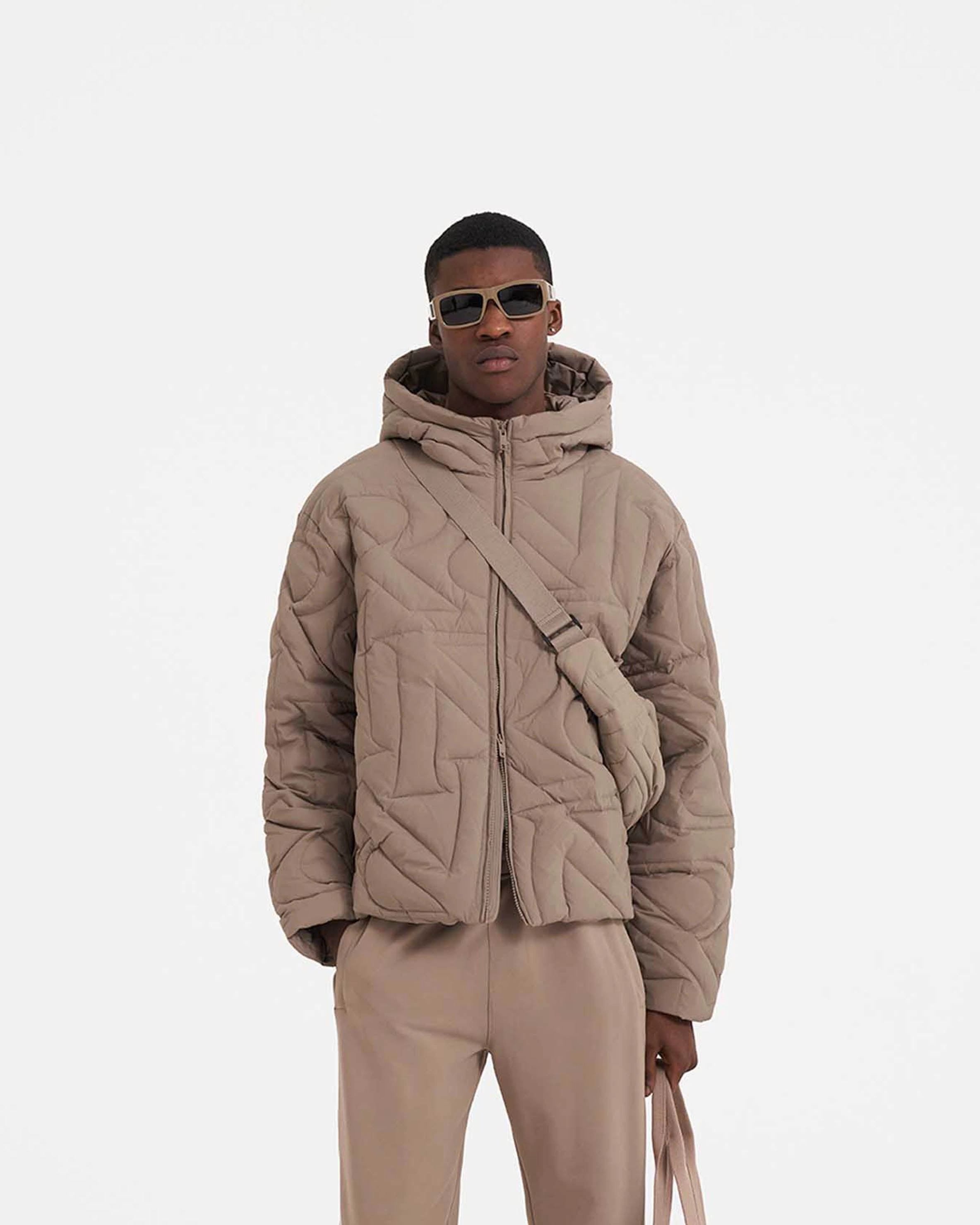 Minimal Travel Look Quilted Interior Layer Initial Lightweight Hooded Jacket - Mushroom