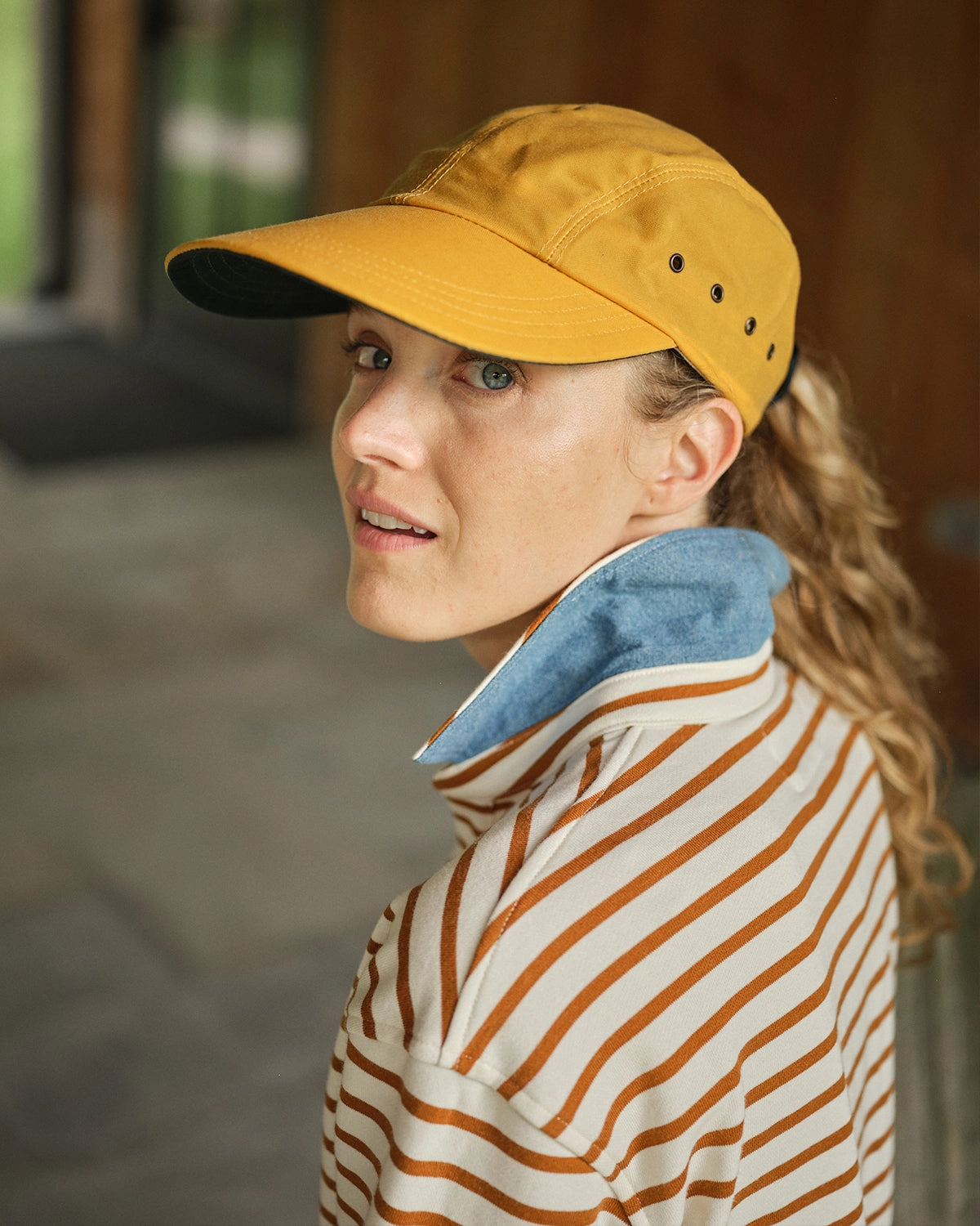 Basic Long Sleeve AntiStaticLining Inlet Pullover in Cream/Acorn Loopback Terry