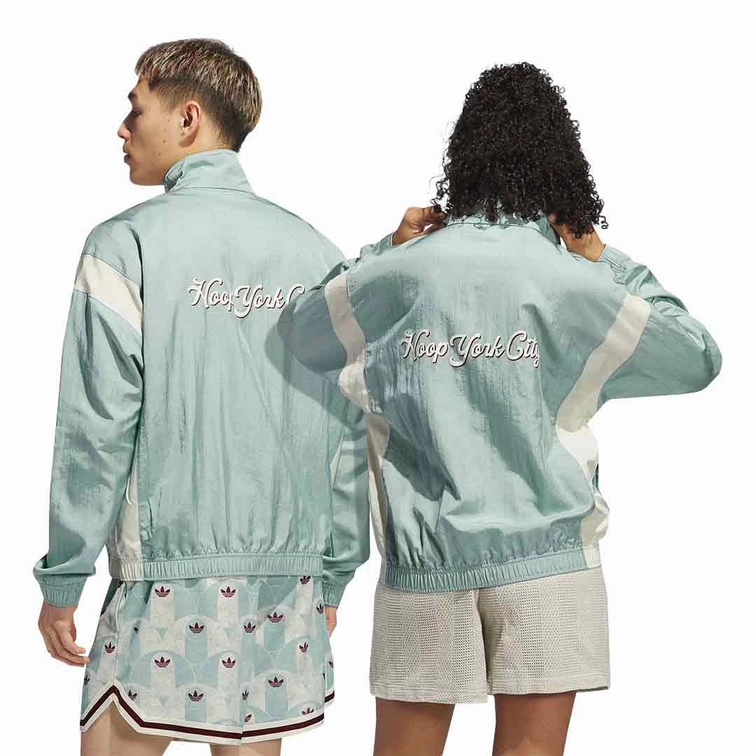 adidas - Unisex Hoop York City 1/2 Zip Jacket (JC5971) Wind Resistant Coating Weatherproof Zipper Seals