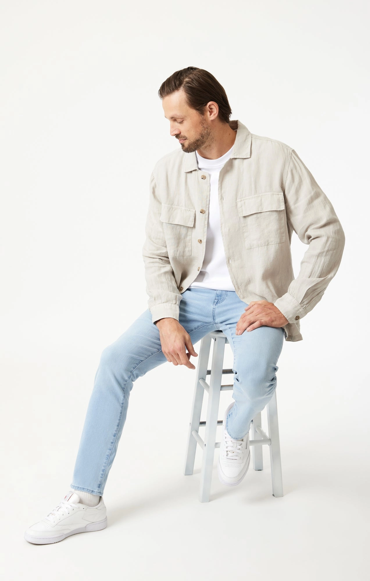 JAKE SLIM LEG IN ICE BLUE WILLIAMSBURG Layer game