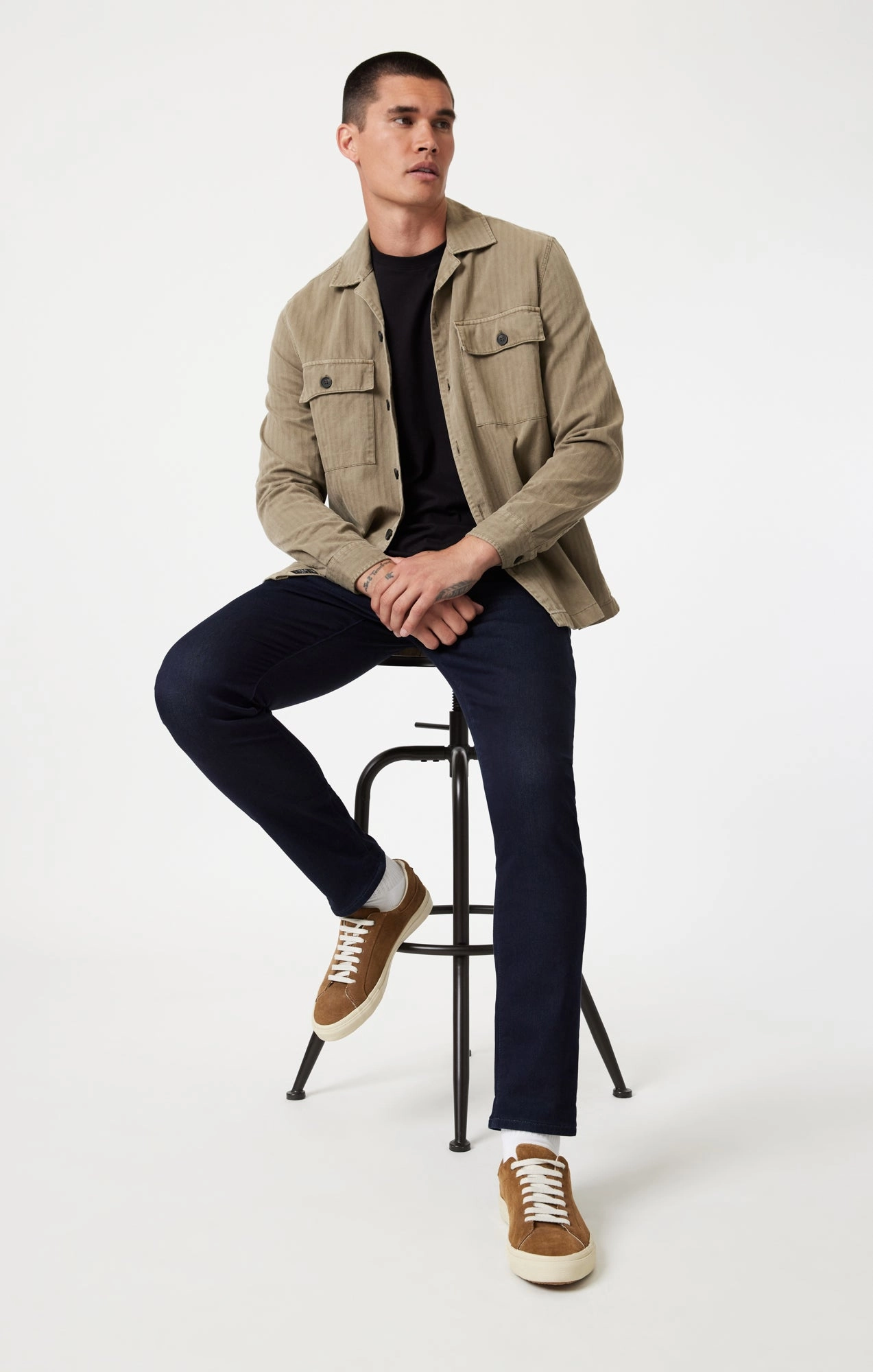 JAKE SLIM LEG IN RINSE BRUSHED ATHLETIC Versatile Design