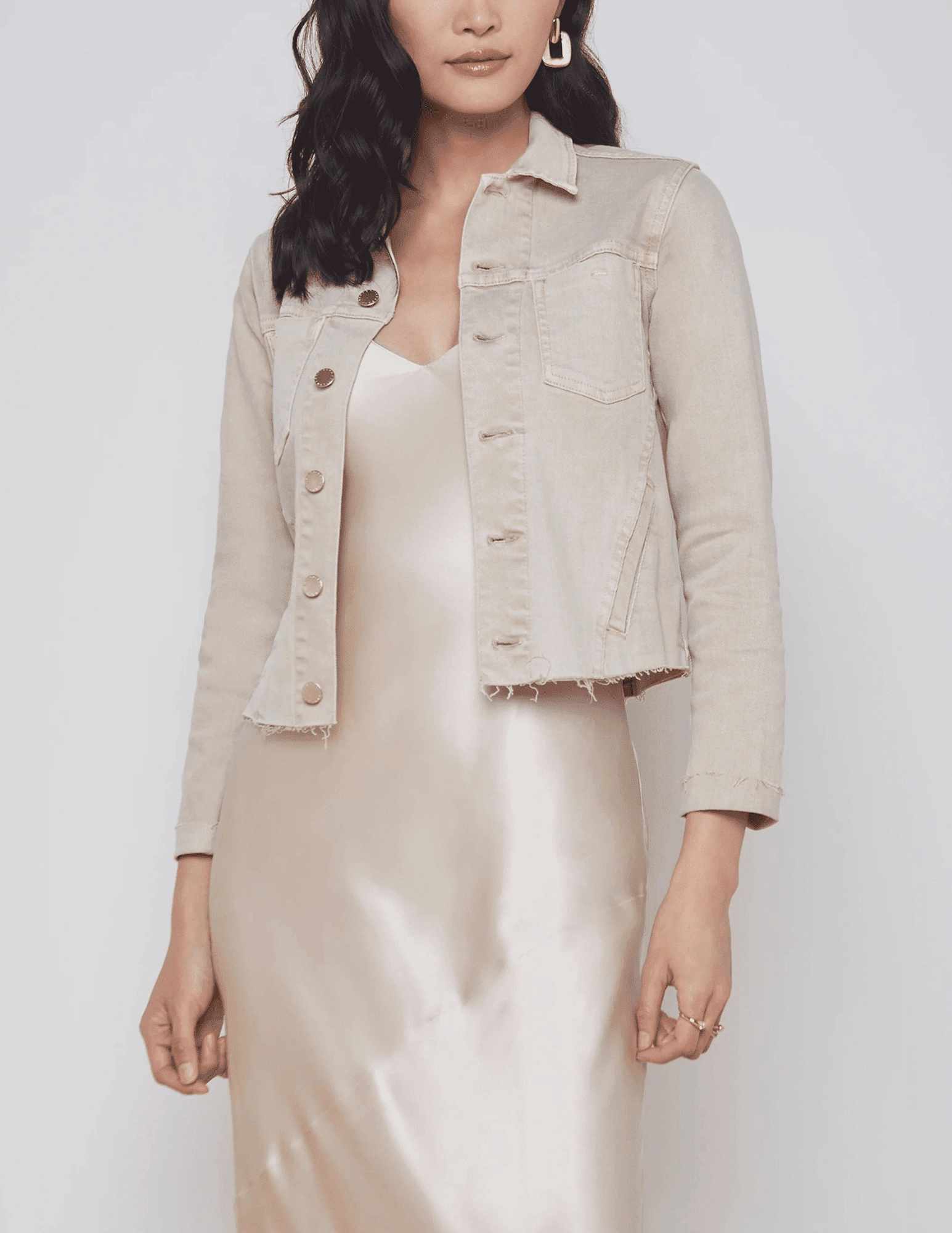 L'AGENCE Janelle Slim Denim Jacket in Biscuit Stretch Cloth