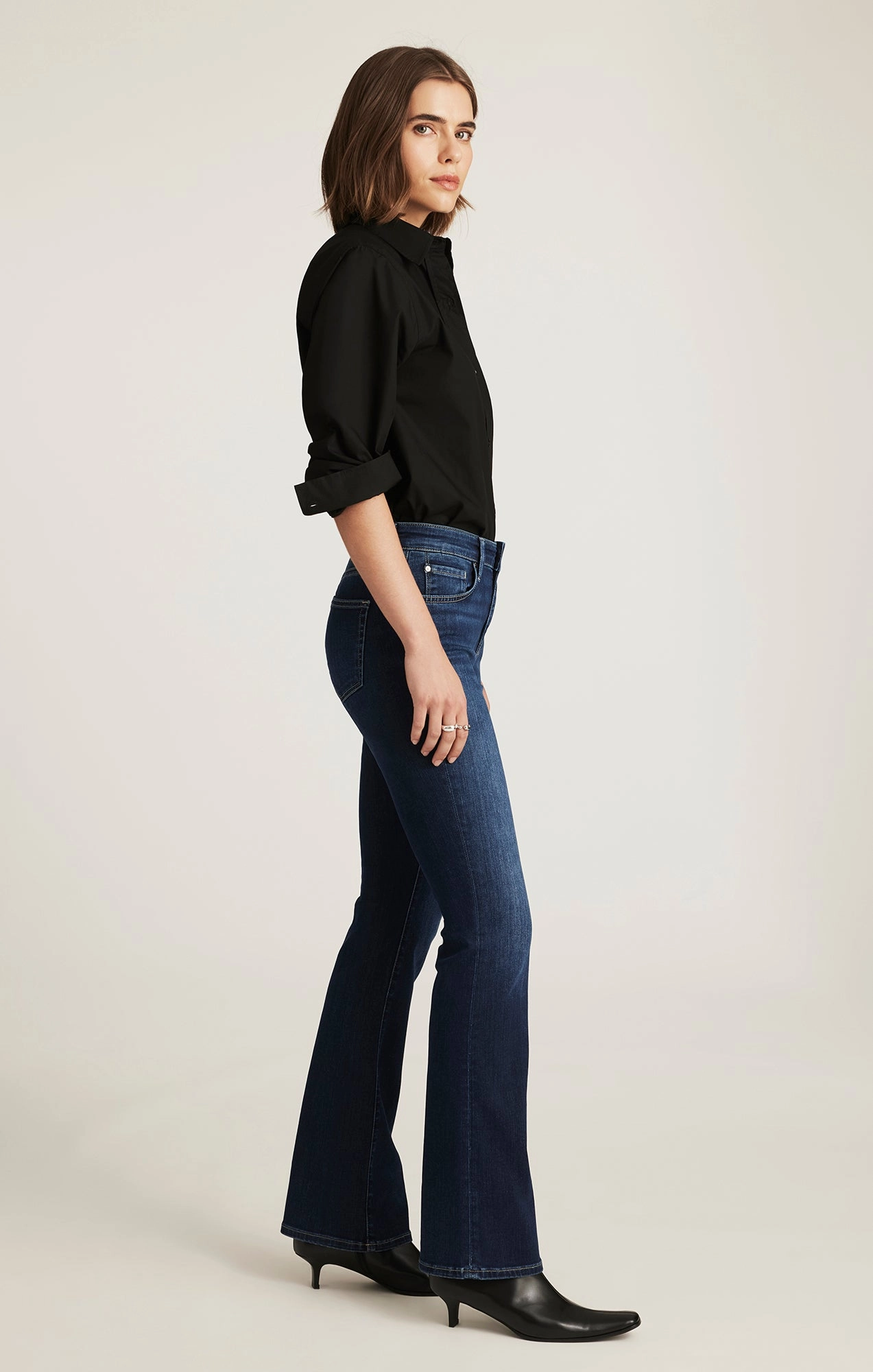 MOLLY BOOTCUT IN DEEP BRUSHED FEATHER LUXE Everyday Look Sharp Finish